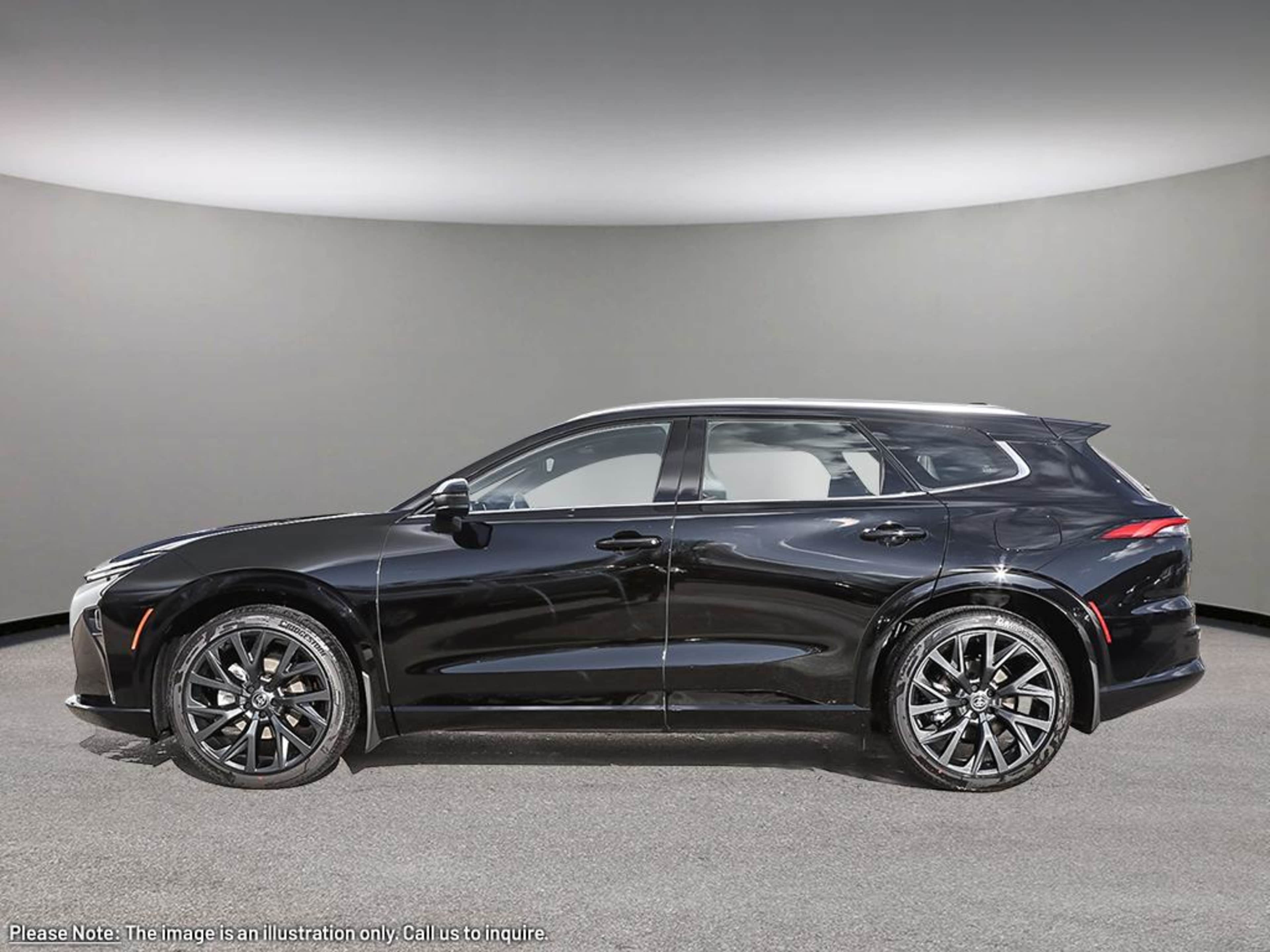 2026 Toyota Crown Signia Limited photo 3