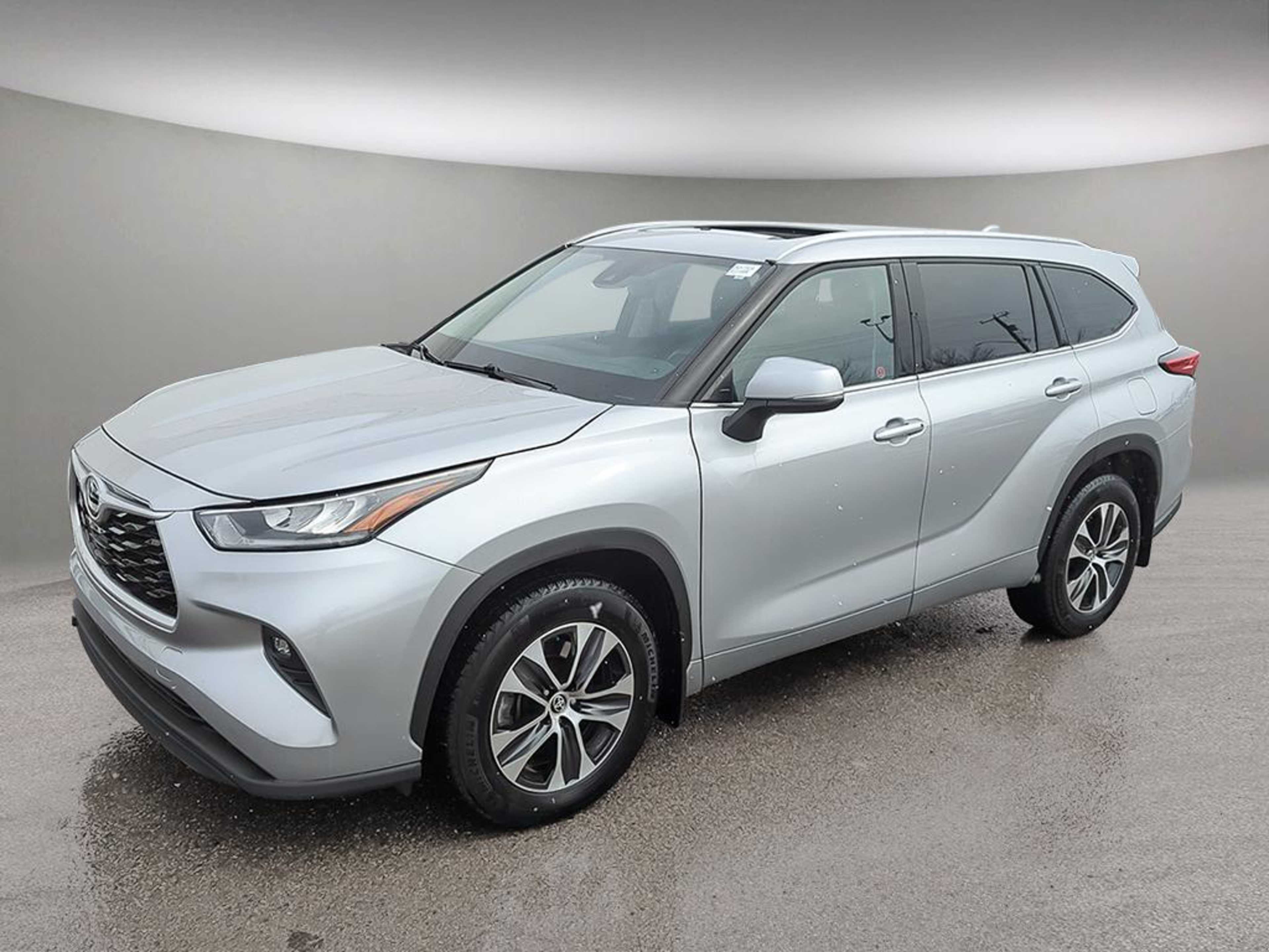 Voxcar TOYOTA Highlander SUV in , VICTORIA