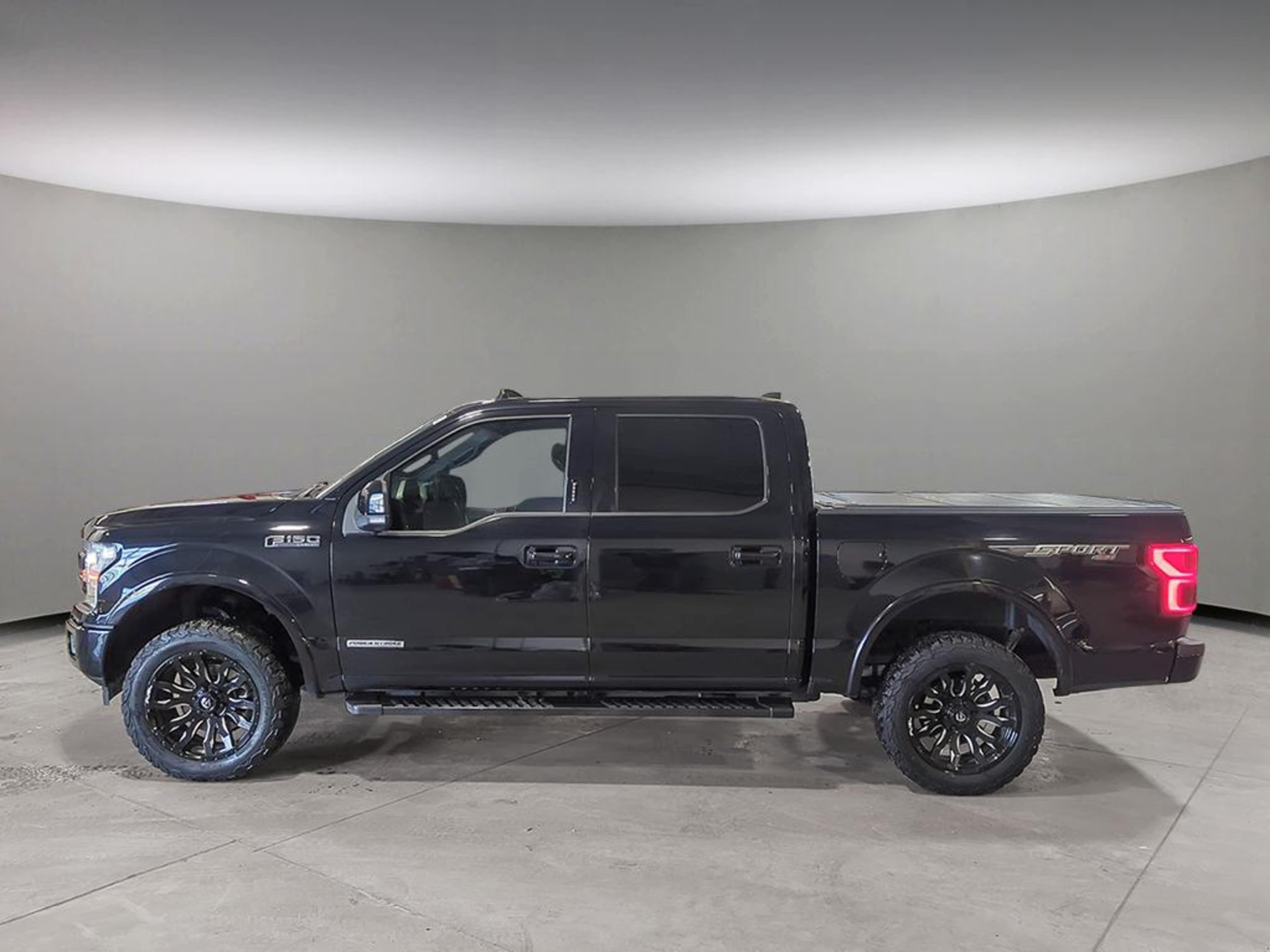 2019 Ford F-150 Lariat photo 3