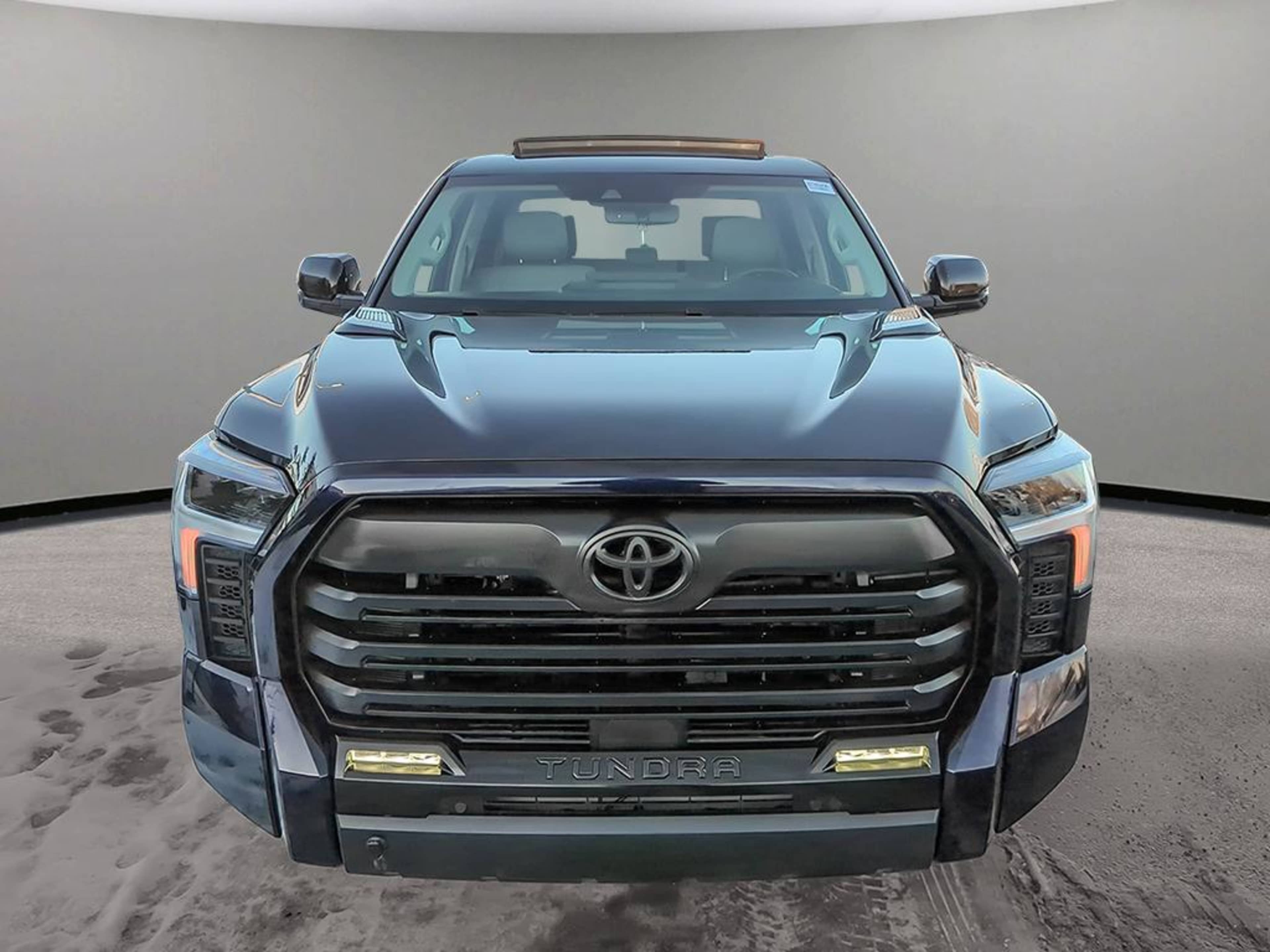 2024 Toyota Tundra CrewMax Limited photo 2
