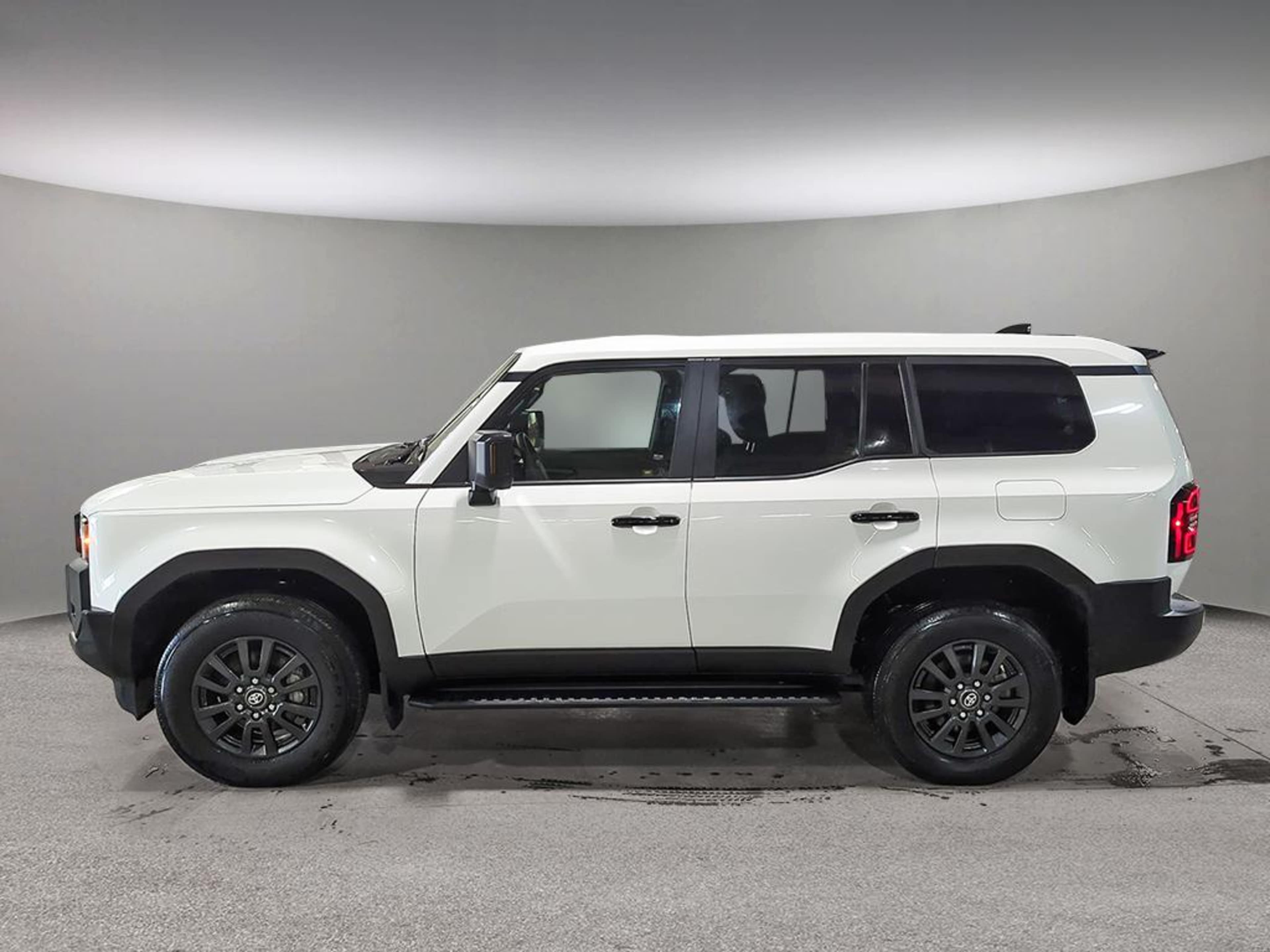 2024 Toyota Land Cruiser 1958 photo 3