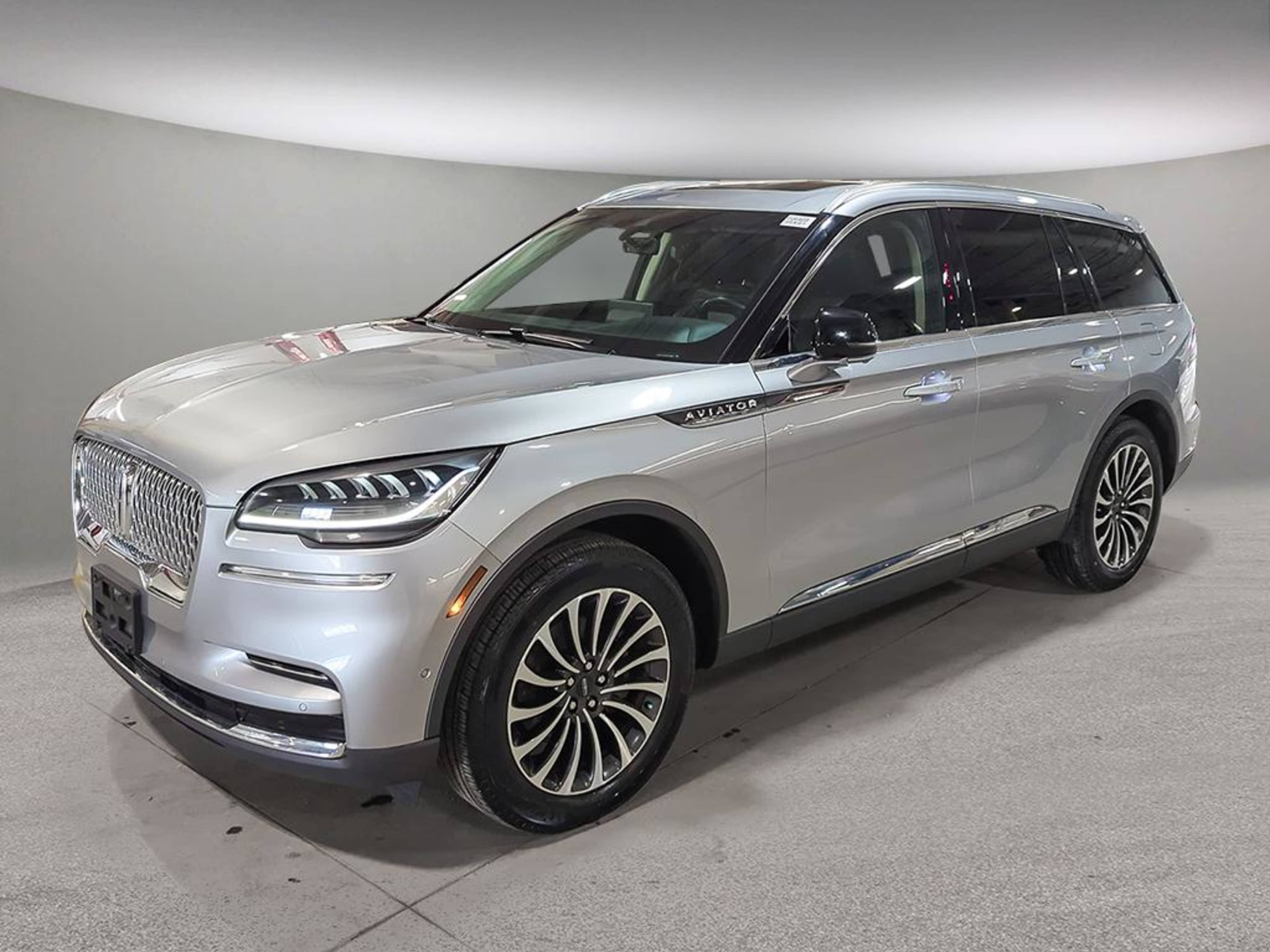 Voxcar LINCOLN Aviator SUV in , VICTORIA