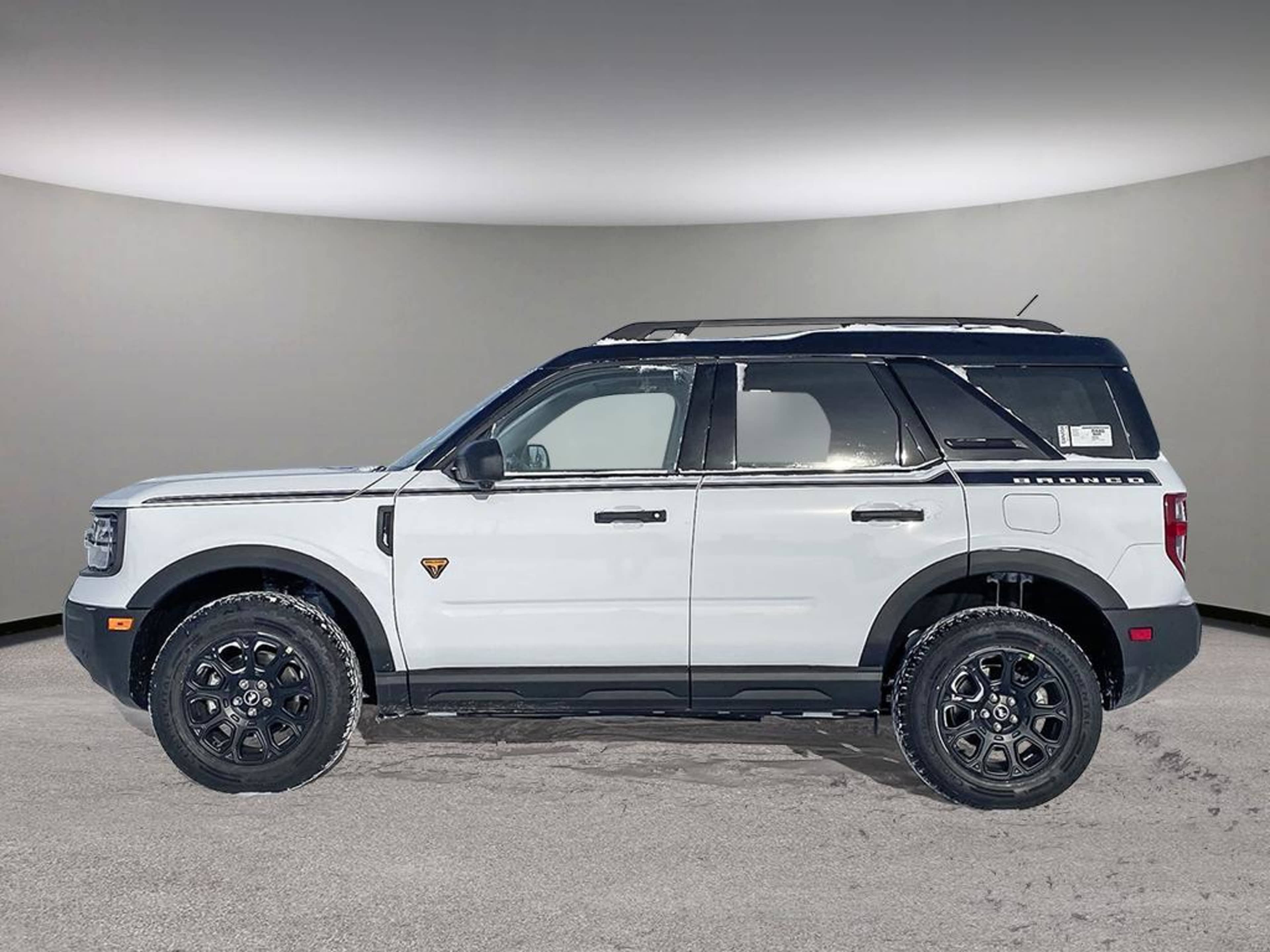 2025 Ford Bronco Sport Badlands photo 3