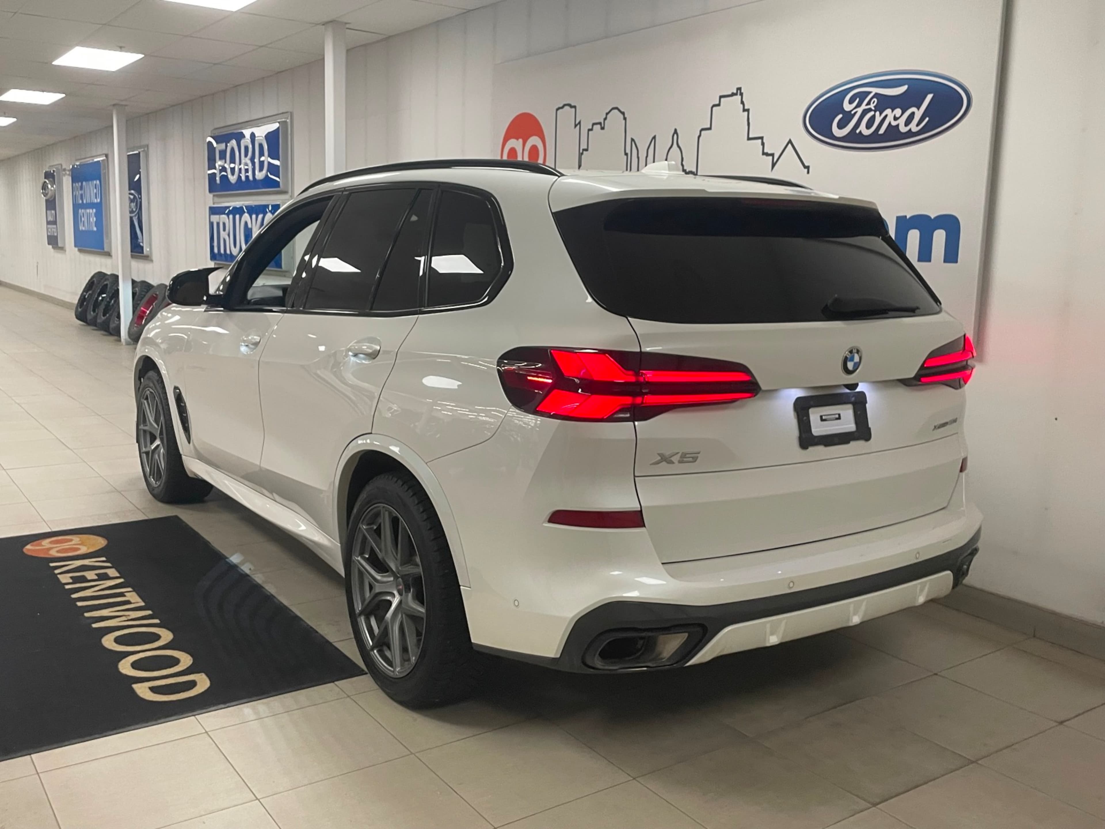 2024 Bmw X5 xDrive40i photo 3