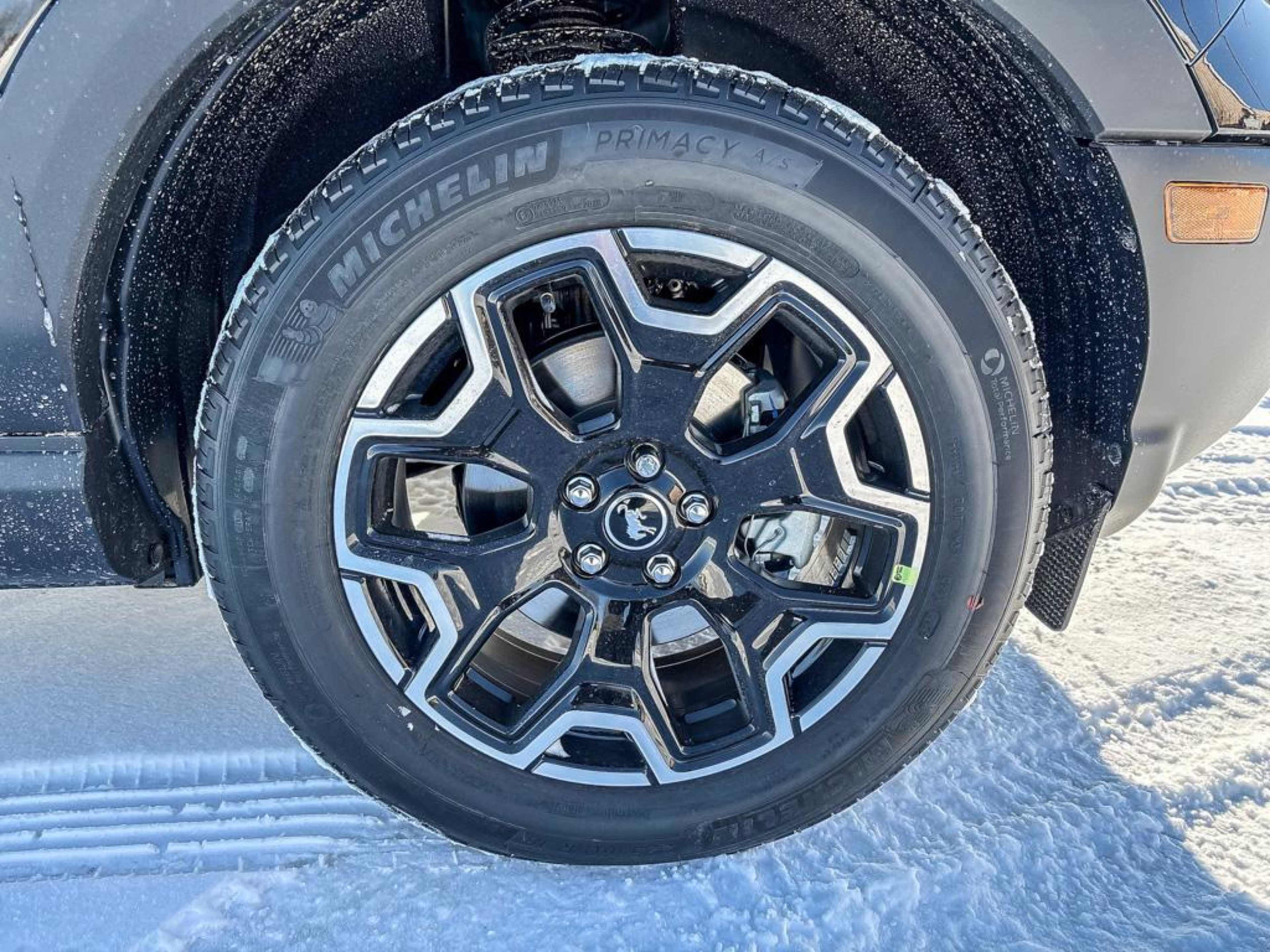 2026 Ford Bronco Sport Outer Banks photo 2