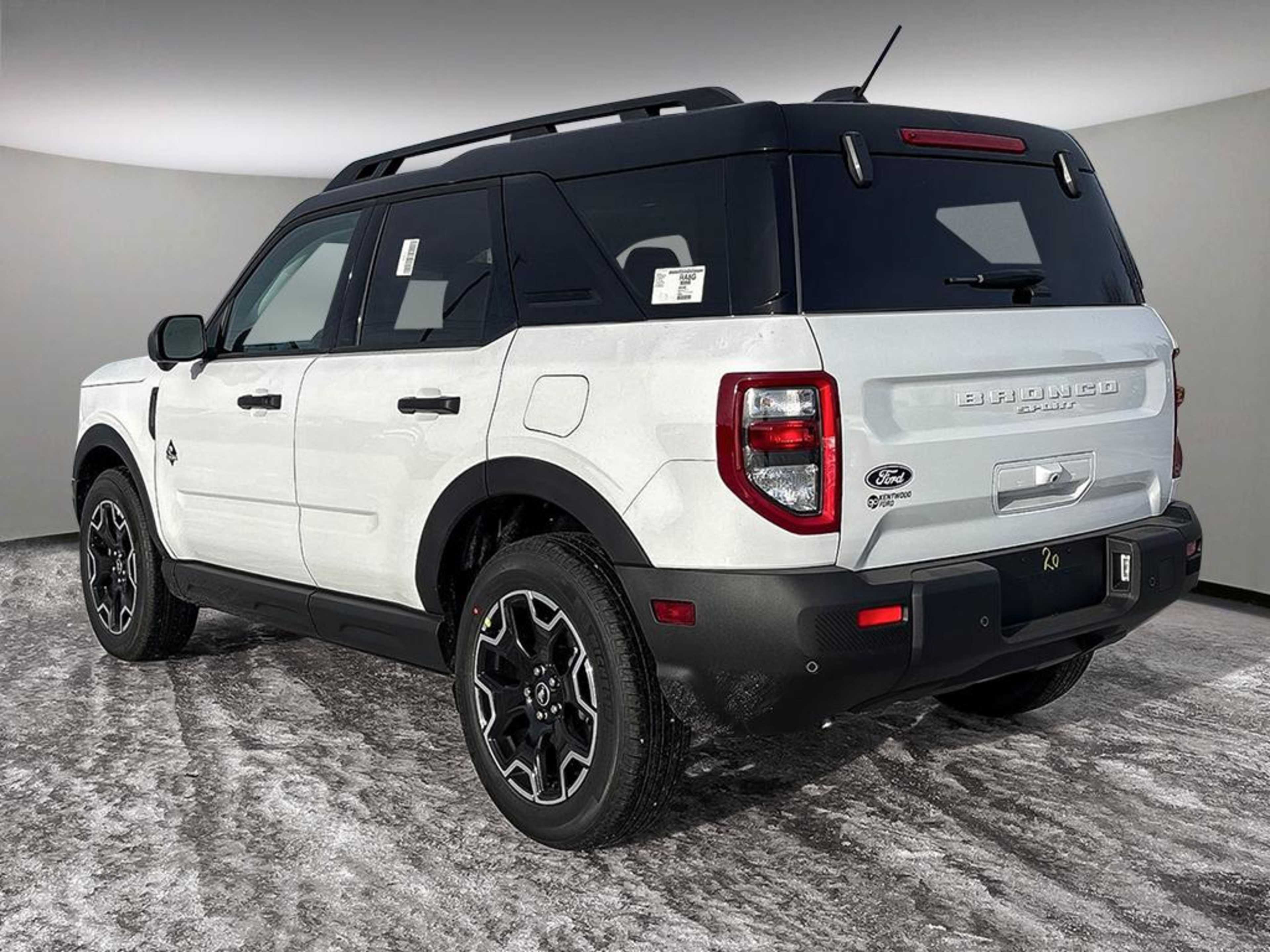 2026 Ford Bronco Sport Outer Banks photo 4