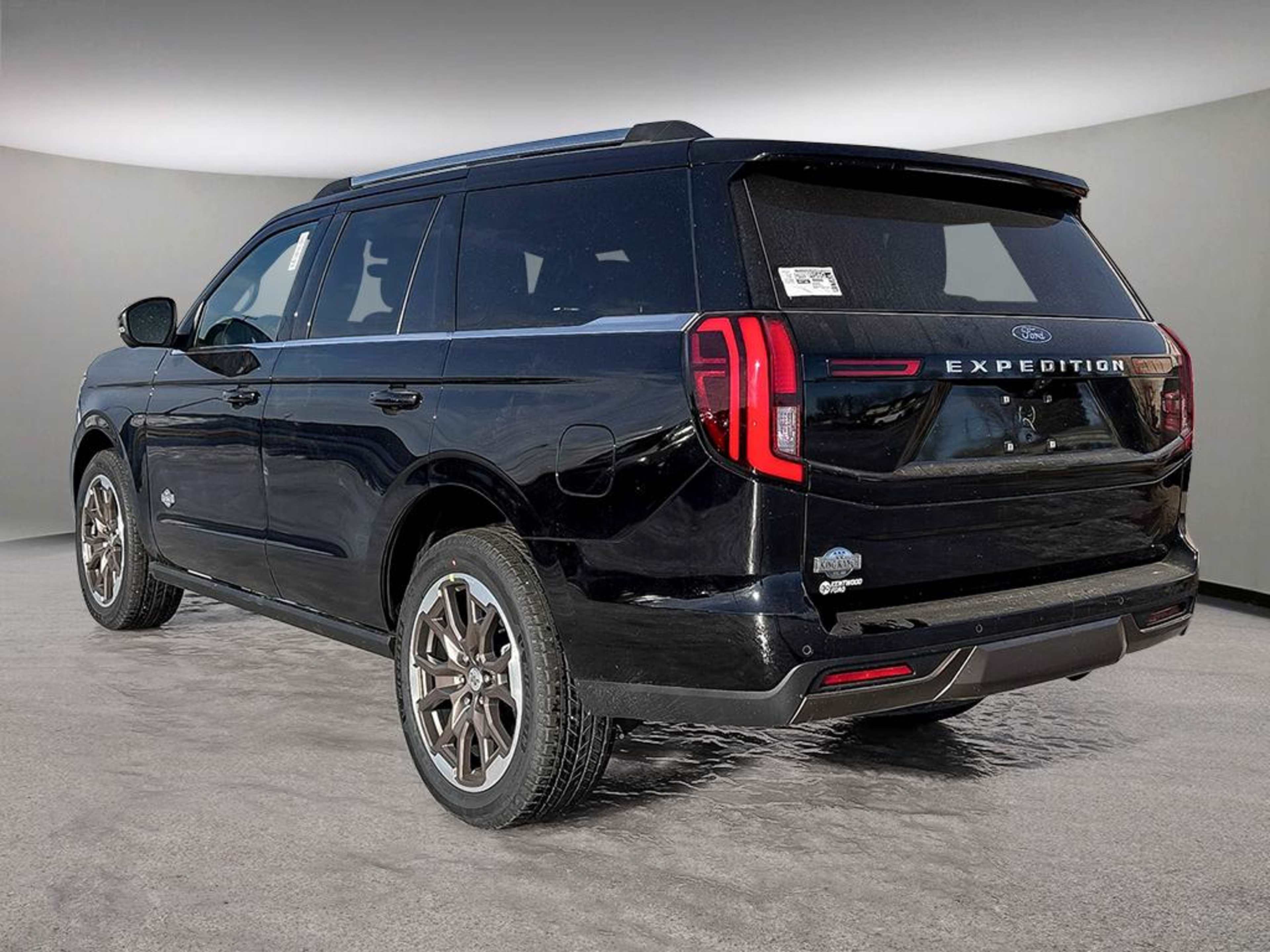 2026 Ford Expedition King Ranch photo 3