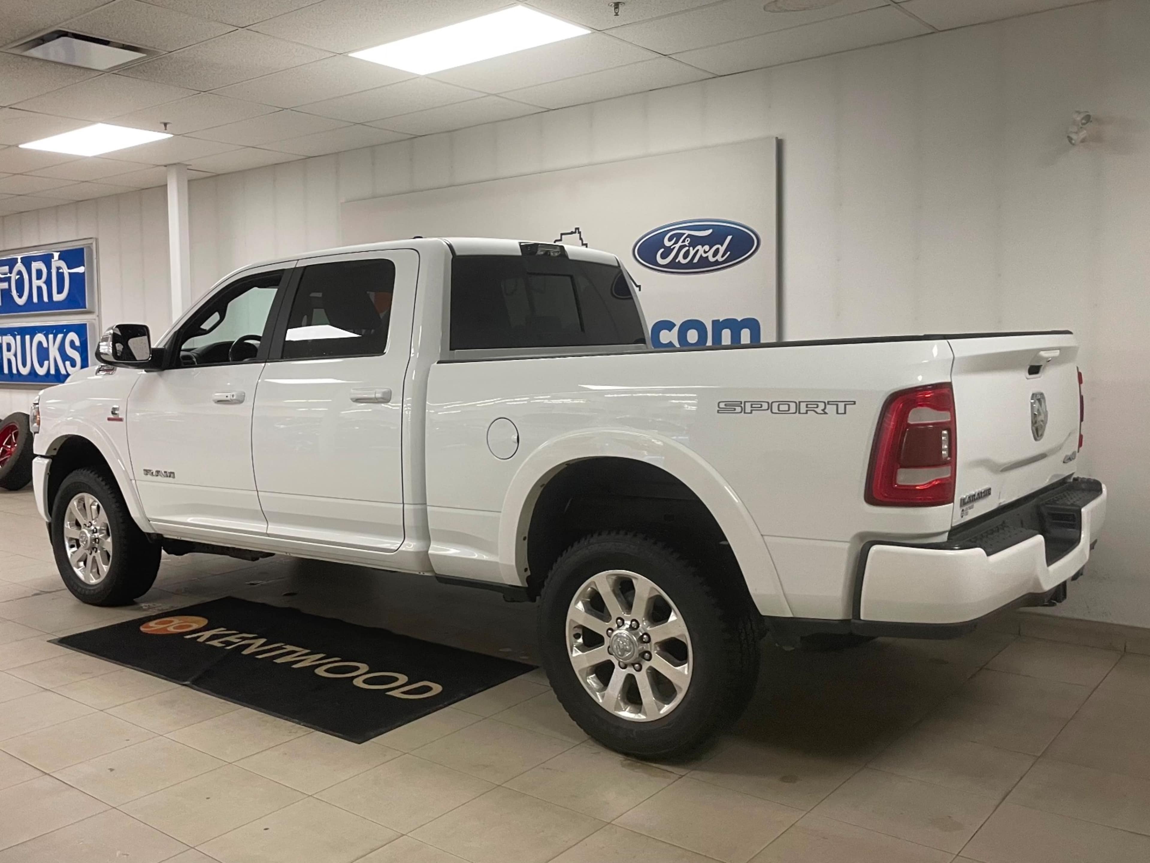 2022 Ram 2500 Laramie photo 4