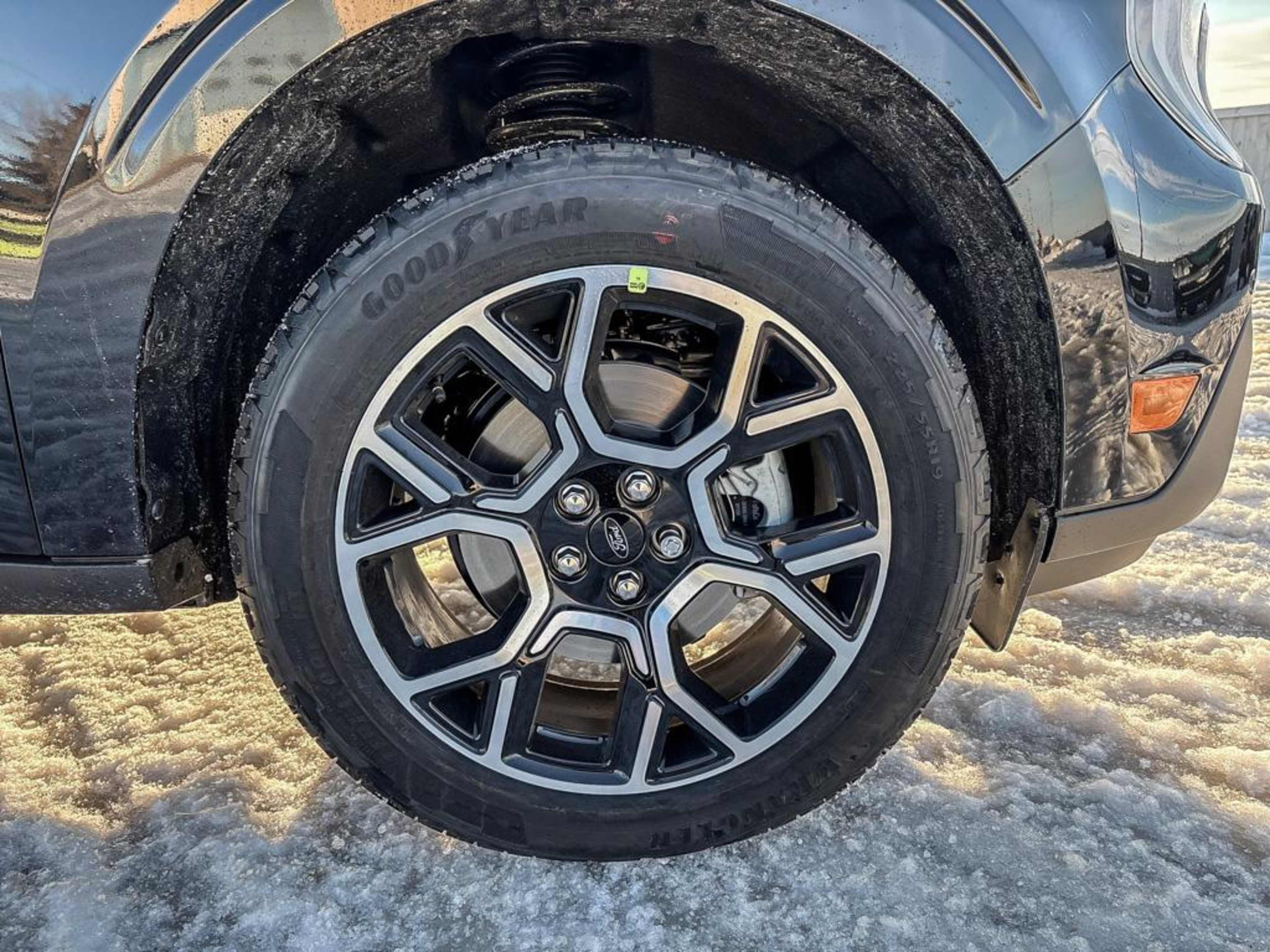 2026 Ford Maverick Lariat photo 3