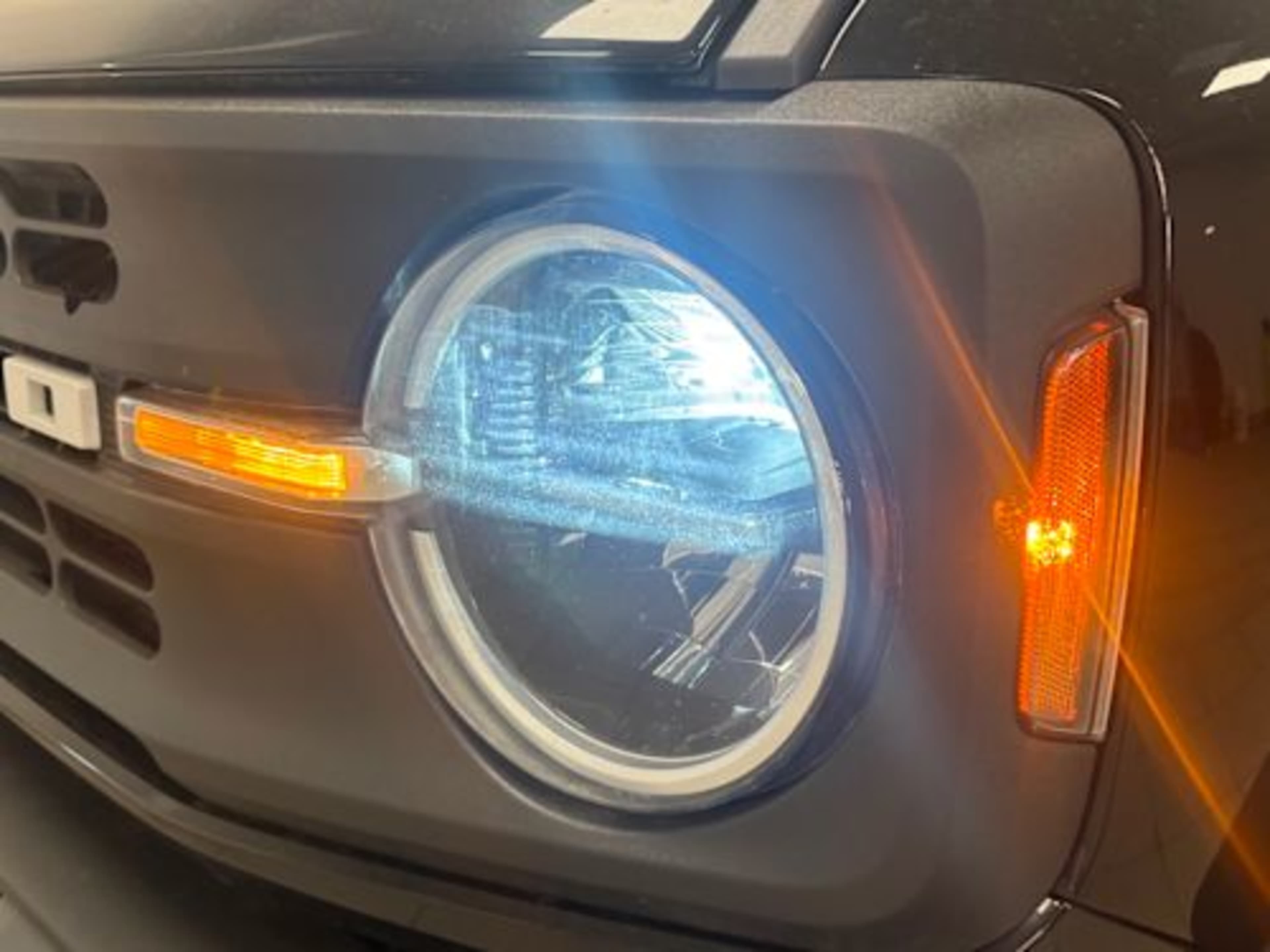 2024 Ford Bronco Black Diamond photo 4