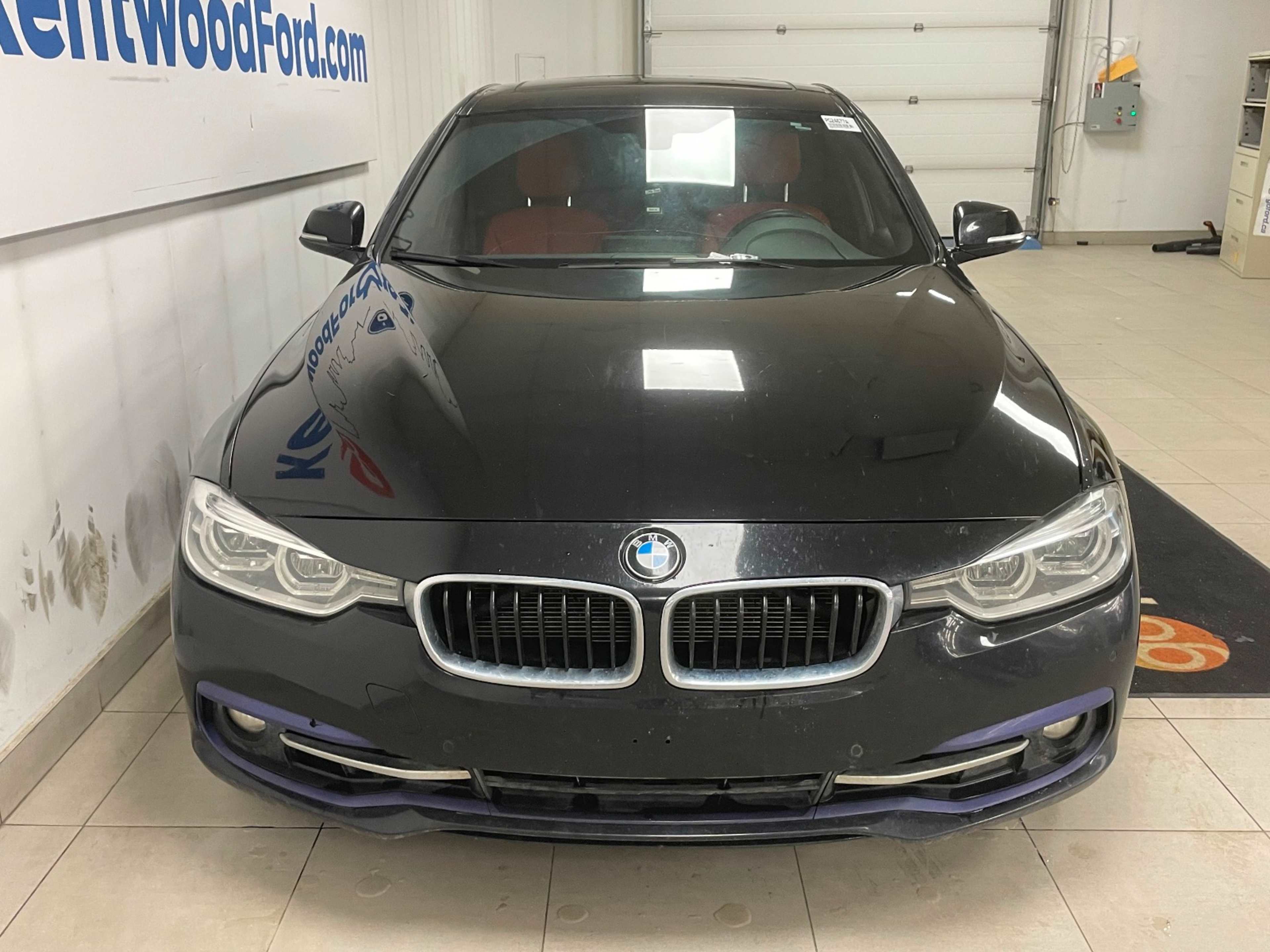 2016 Bmw 328i xDrive SA photo 2