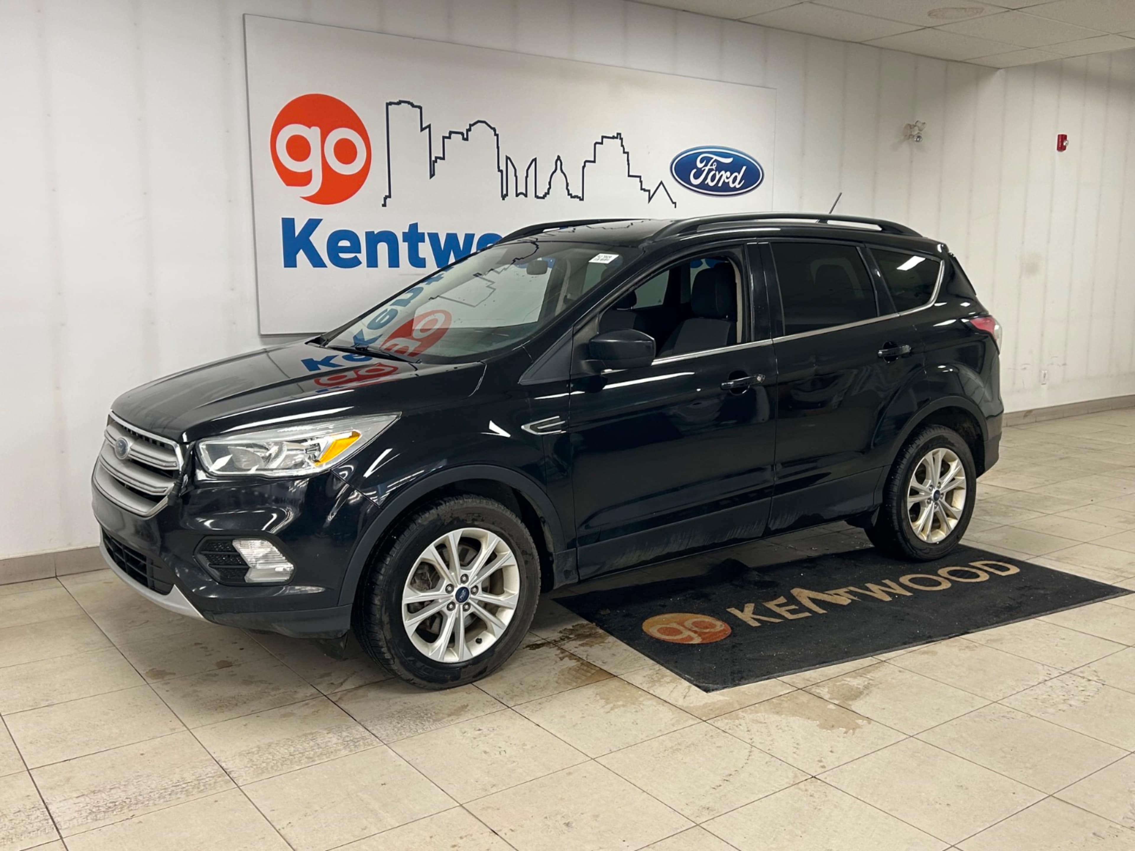 Voxcar FORD Escape SUV in , VICTORIA