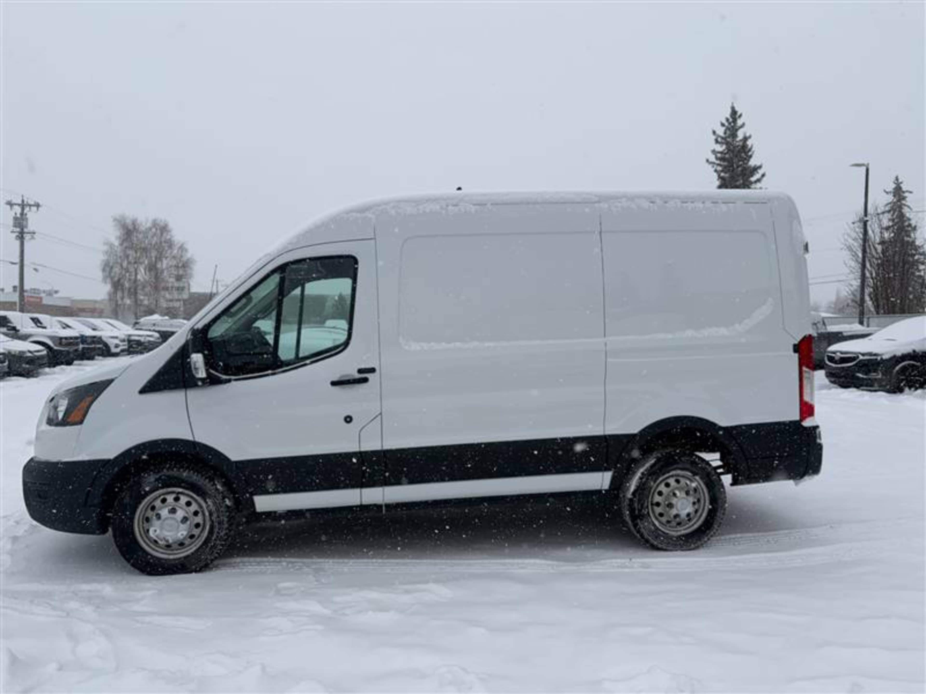 2020 Ford Transit Cargo Van photo 2