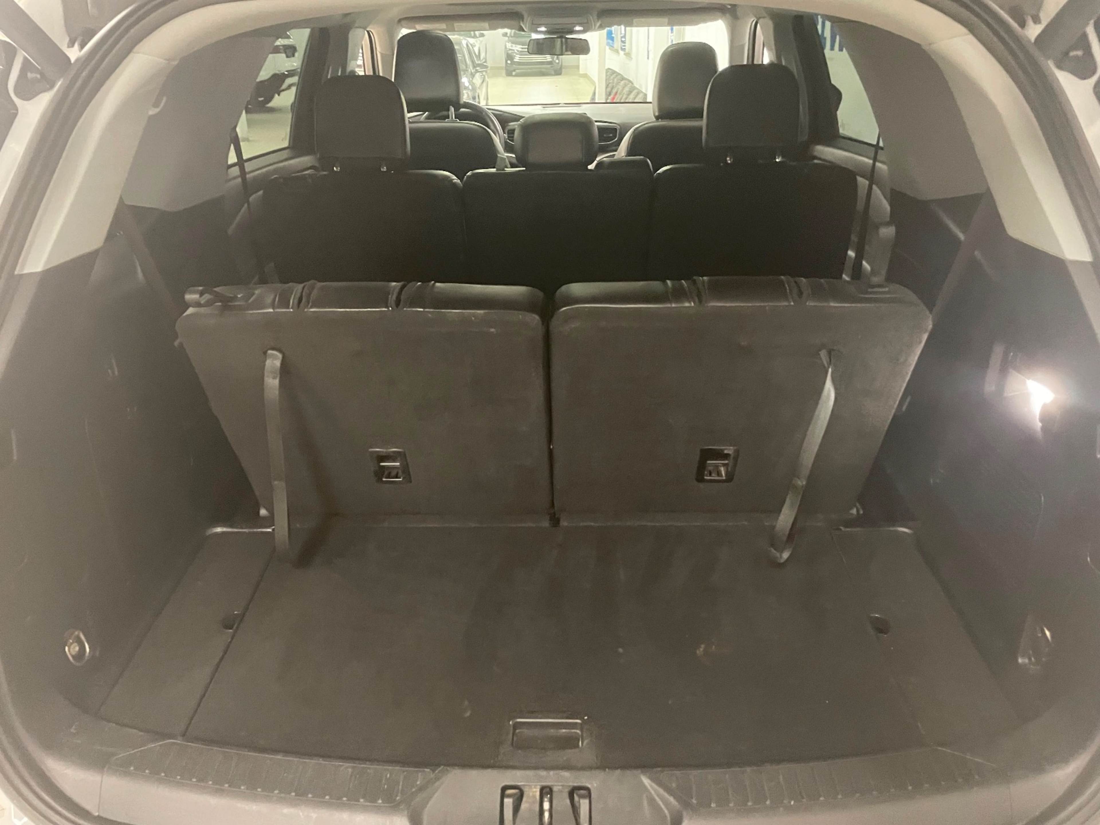 2022 Ford Explorer XLT photo 4