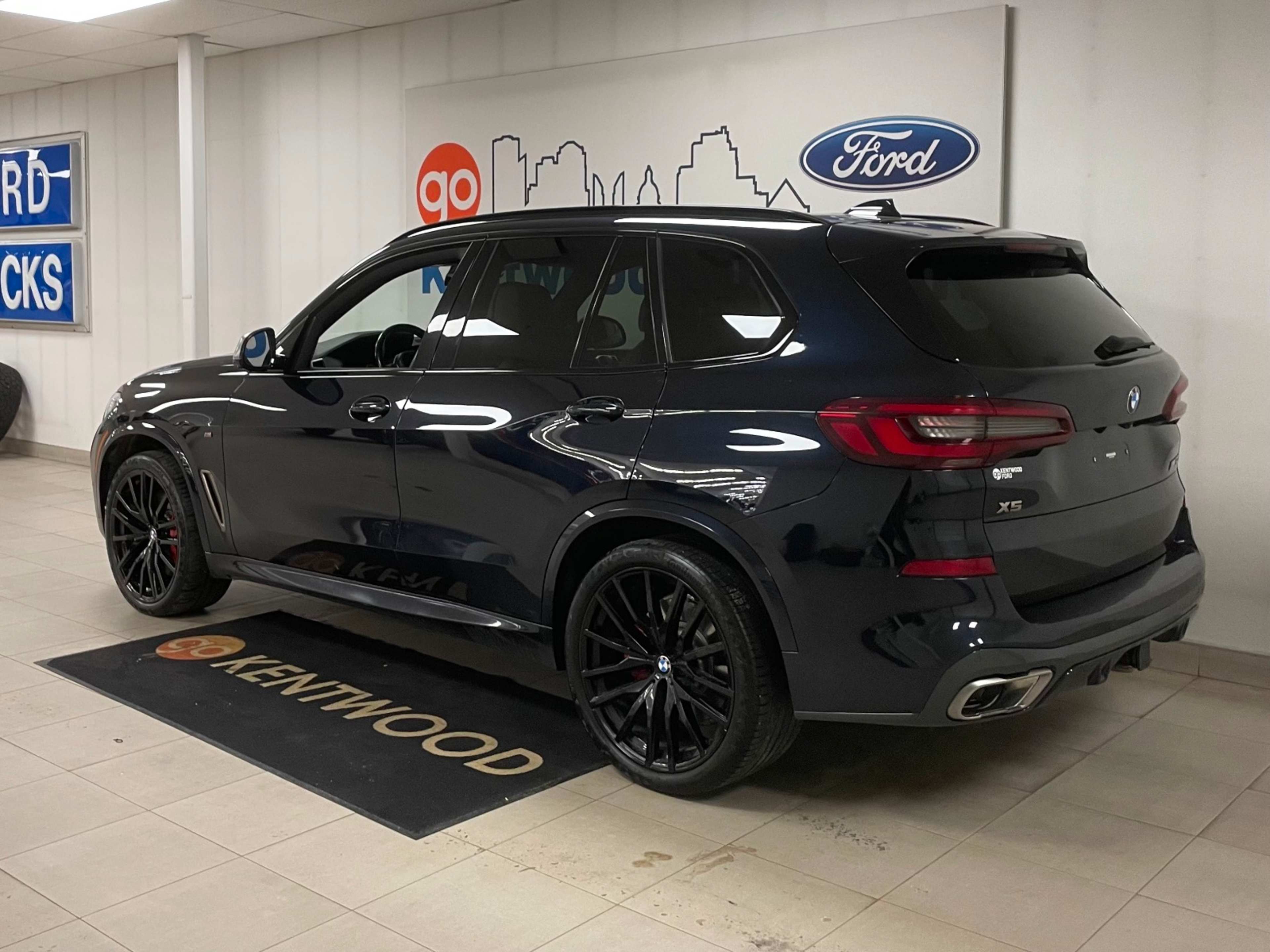 2022 Bmw X5 M50i photo 3