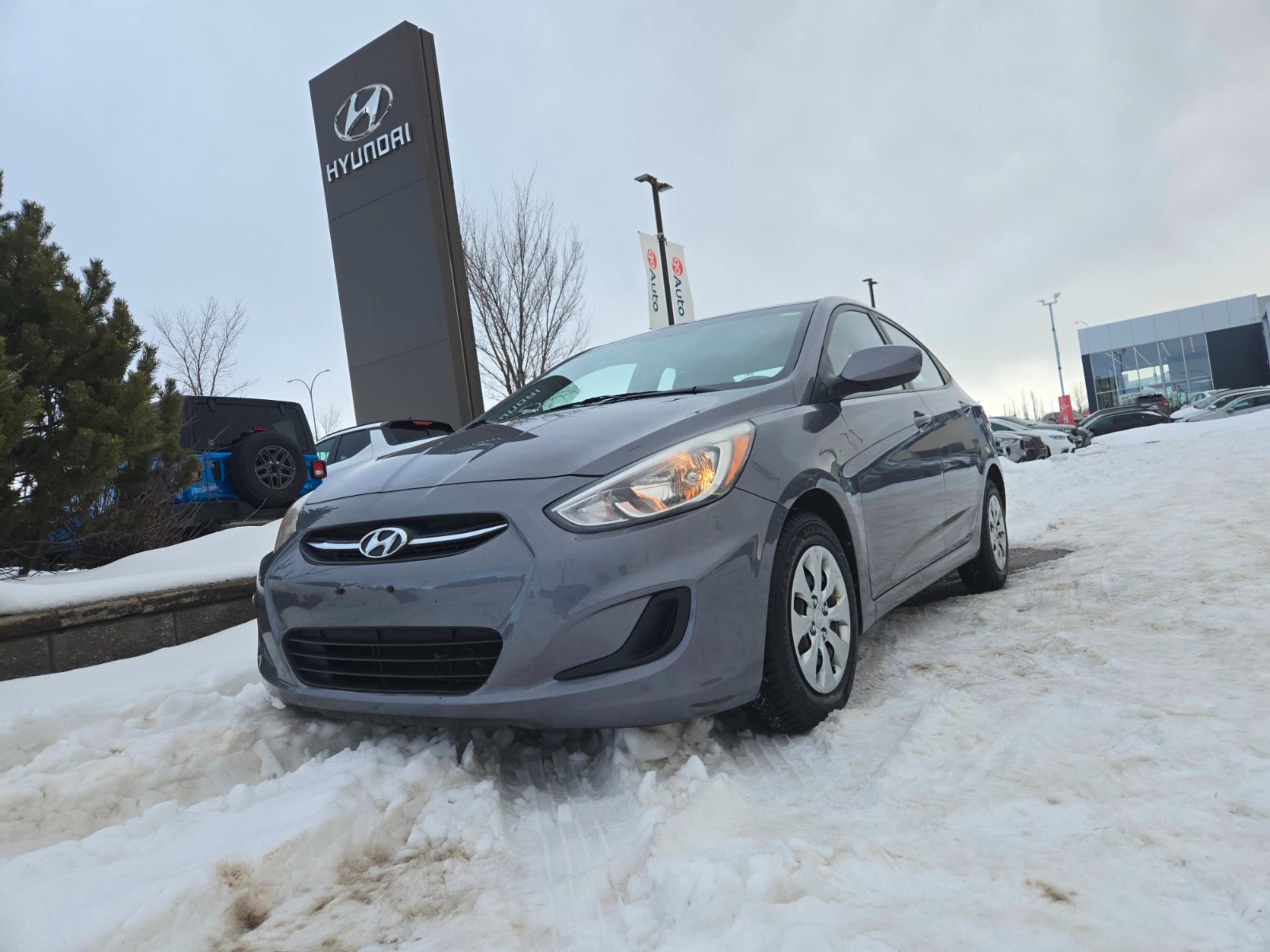 2016 Hyundai Accent GS GLS photo 2