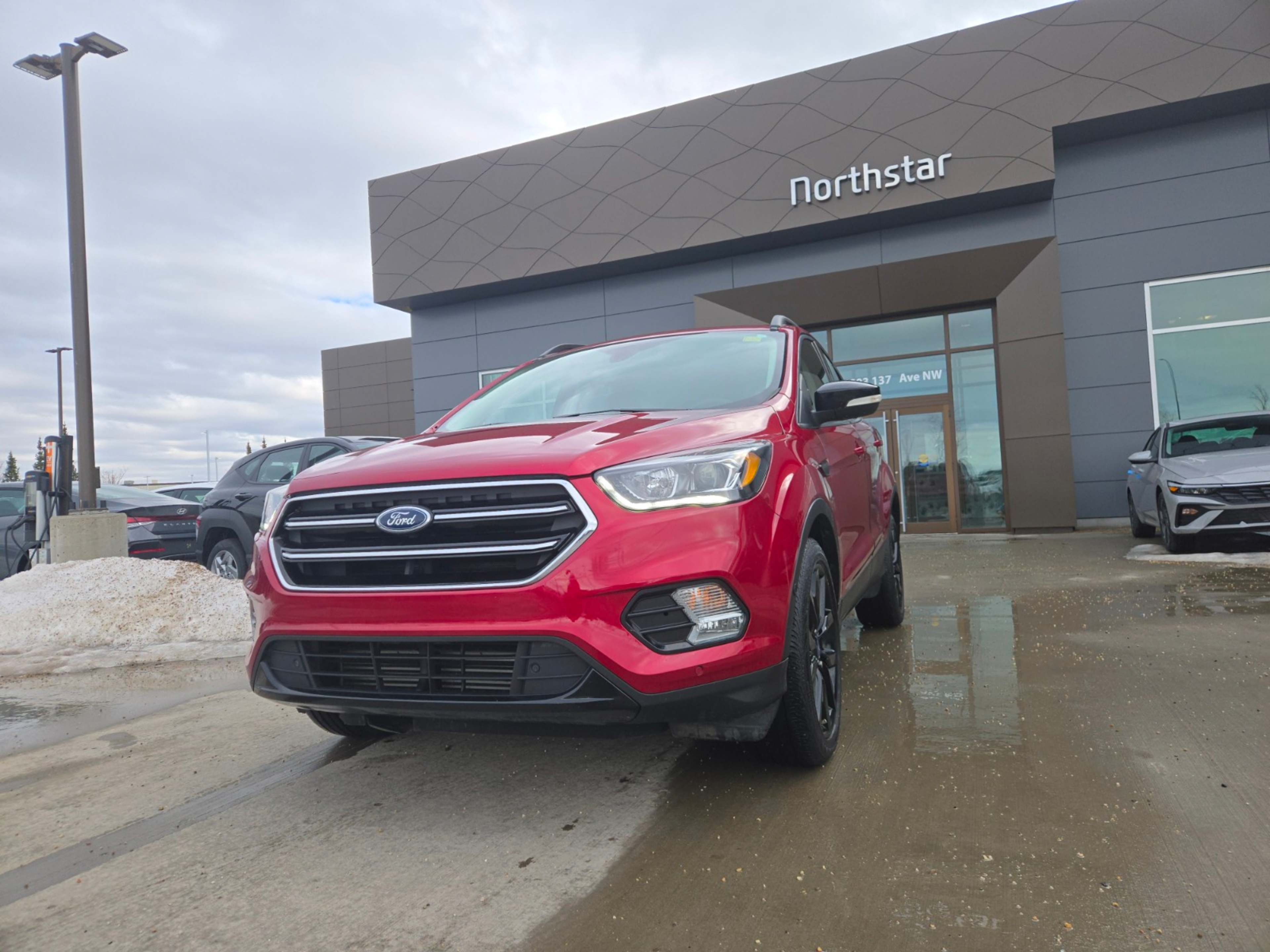 Voxcar FORD Escape SUV in , VICTORIA