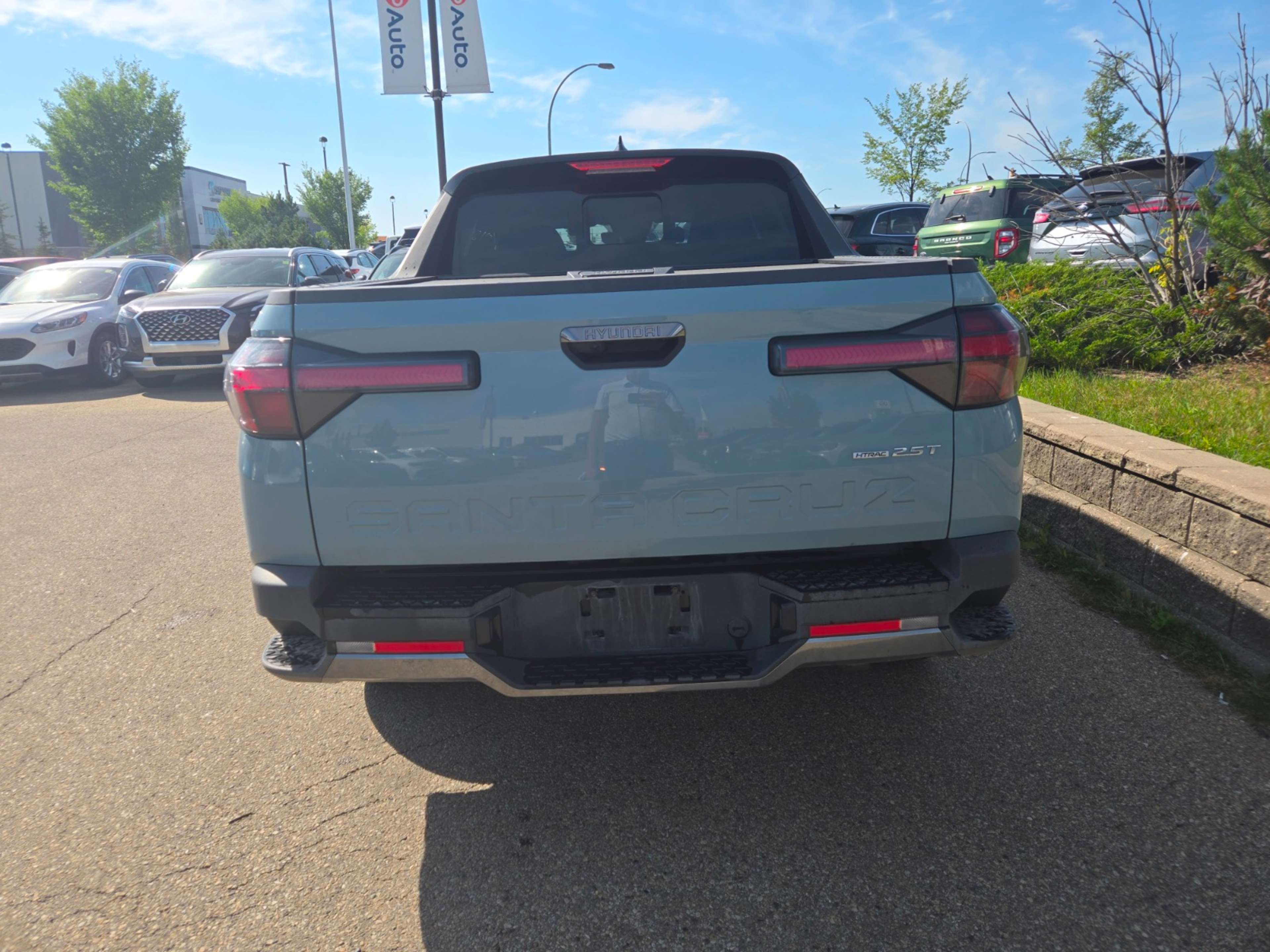 2024 Hyundai Santa Cruz SEL Activity Night photo 2