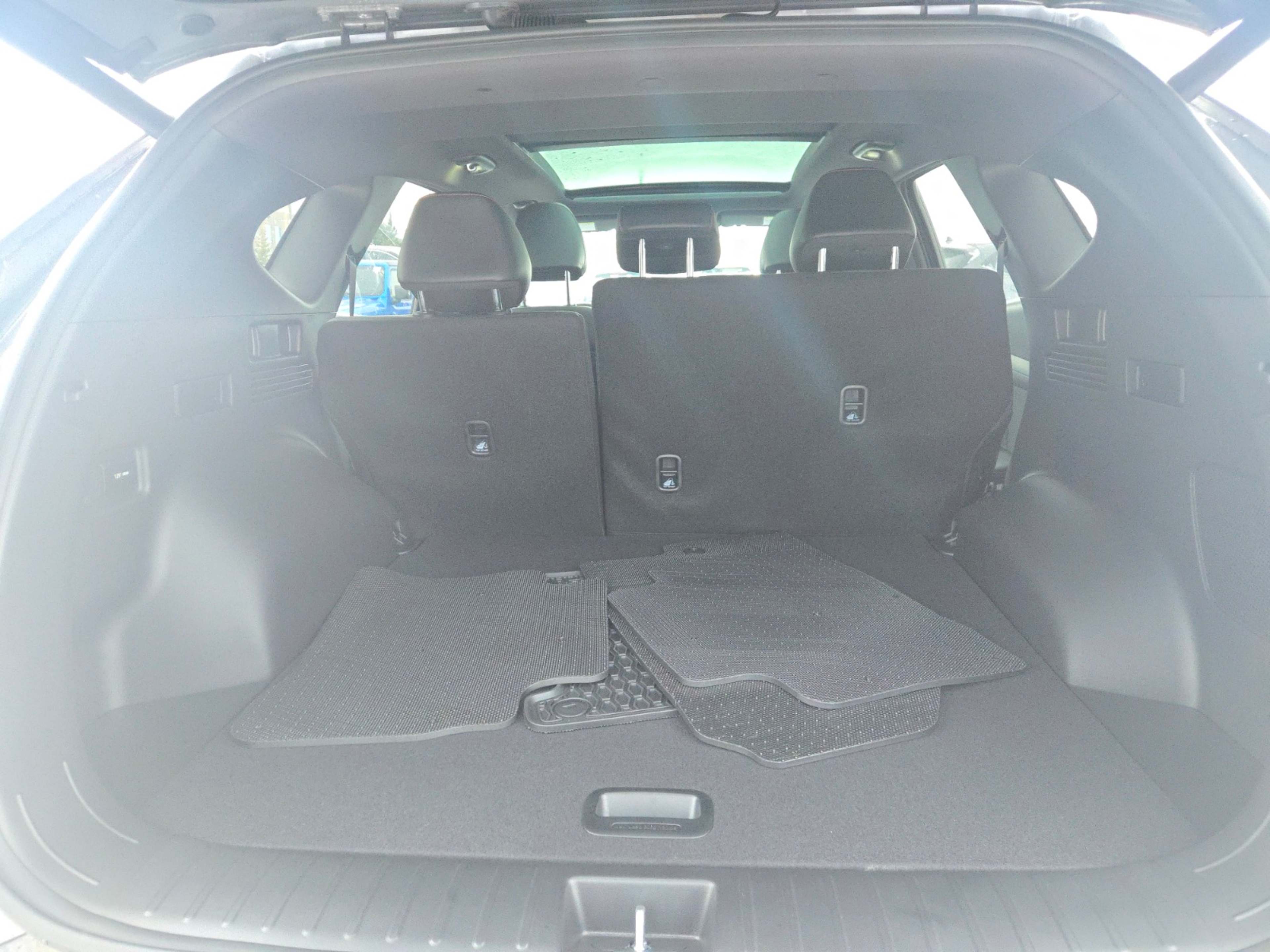 2025 Hyundai Tucson Hybrid N Line photo 2