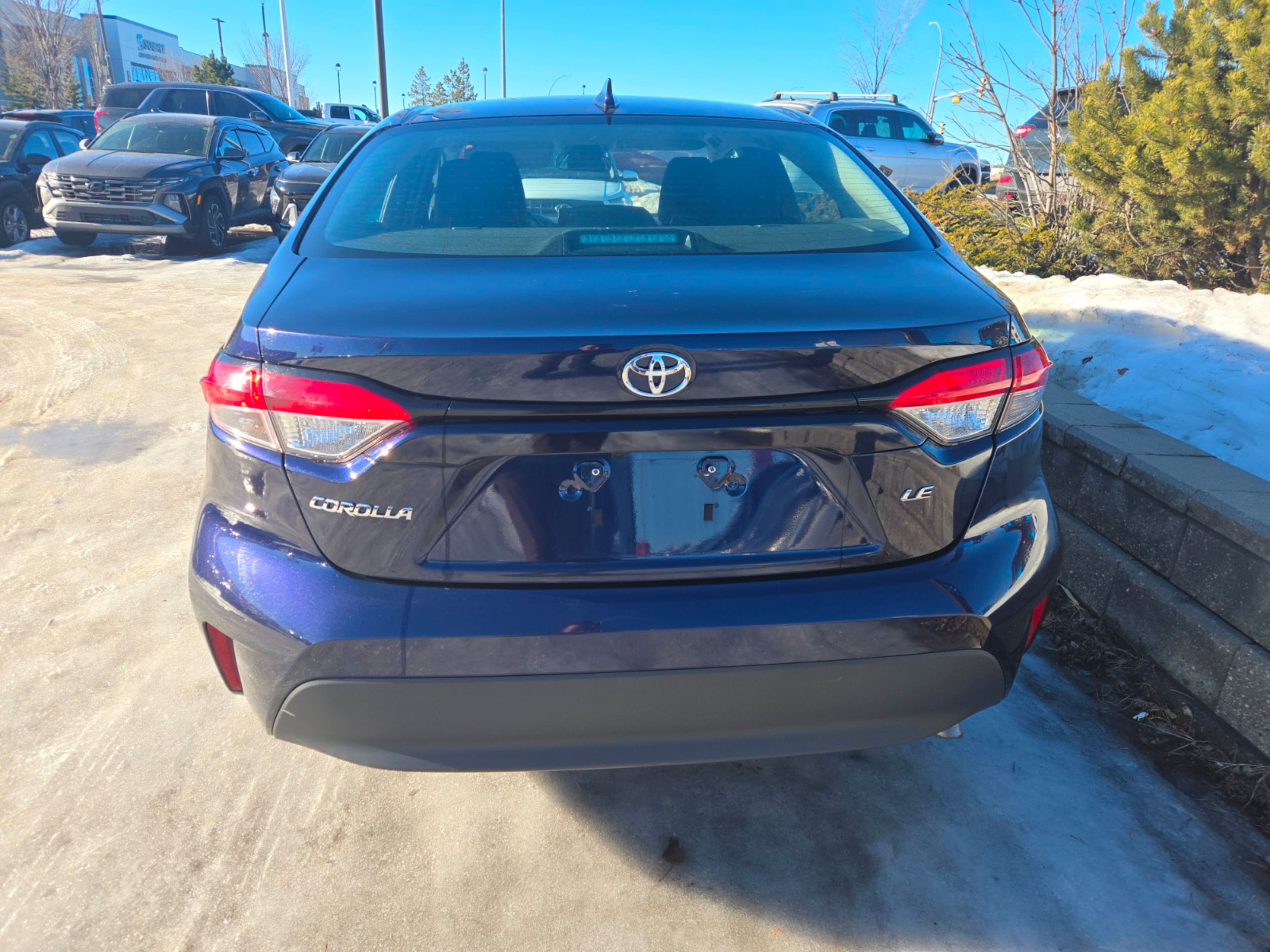 2024 Toyota Corolla LE photo 4