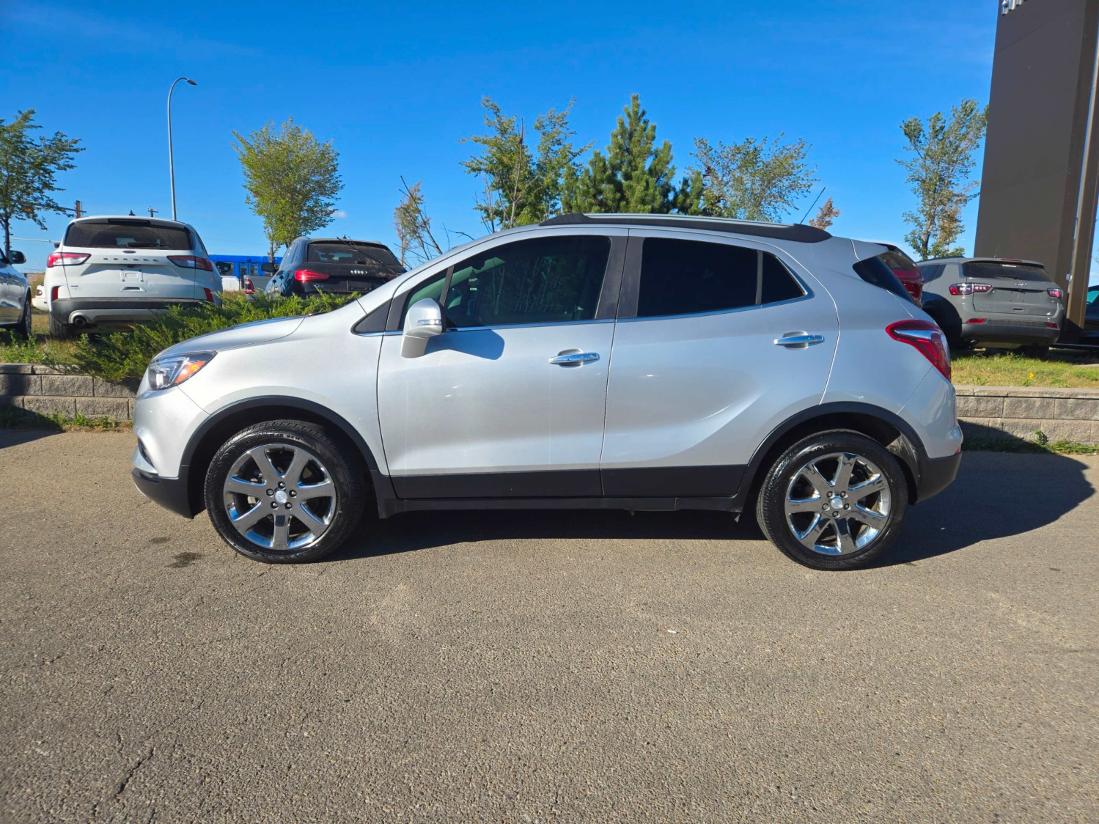 2018 Buick Encore Essence photo 3