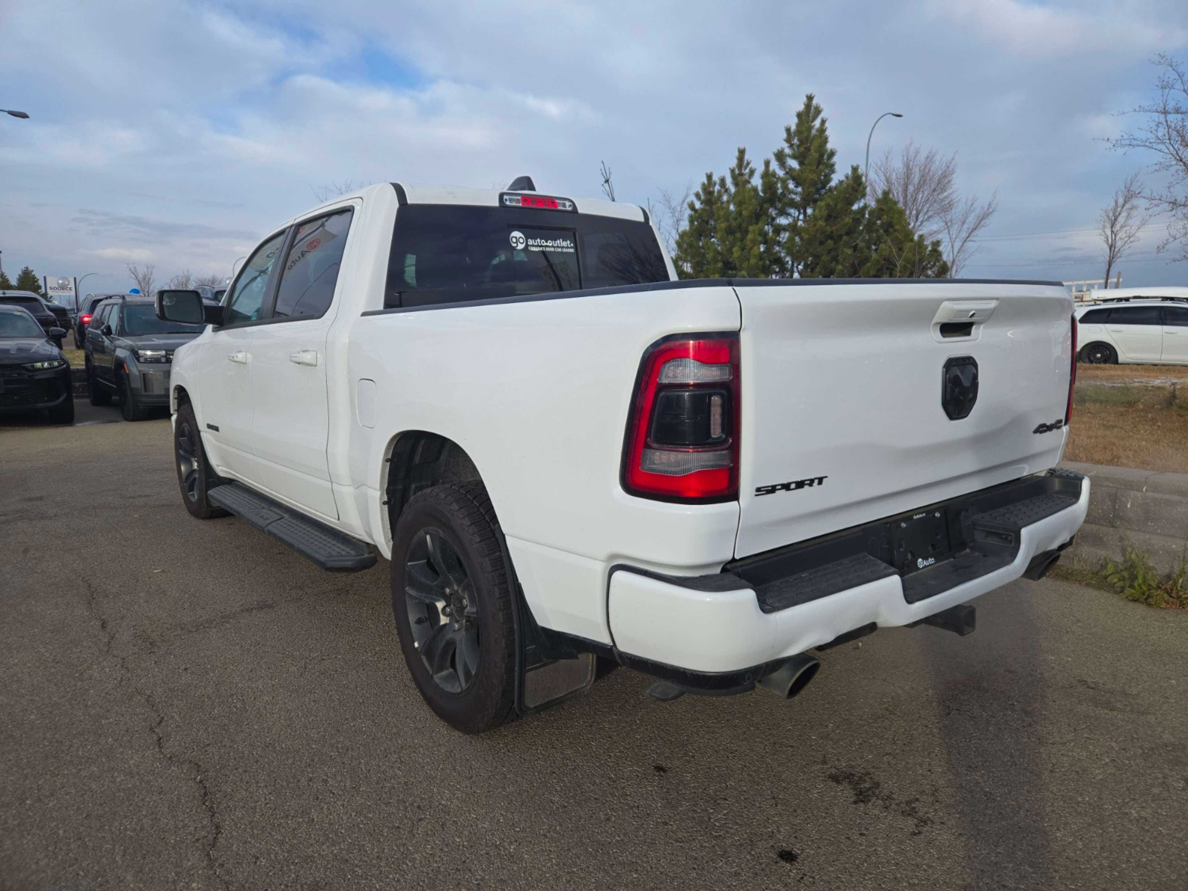 2023 Ram 1500 Sport photo 2