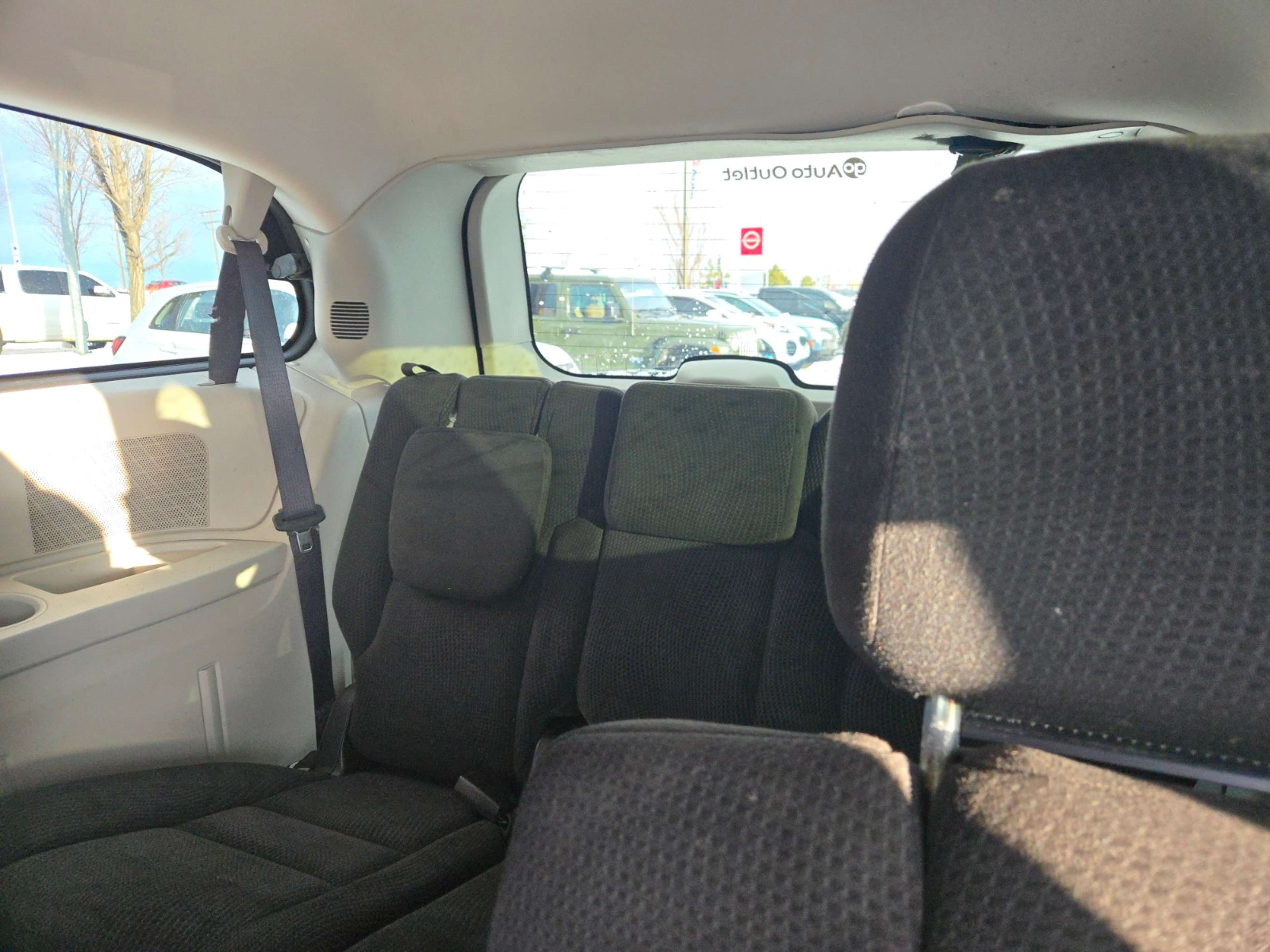 2017 Dodge Grand Caravan SE SXT Express photo 4