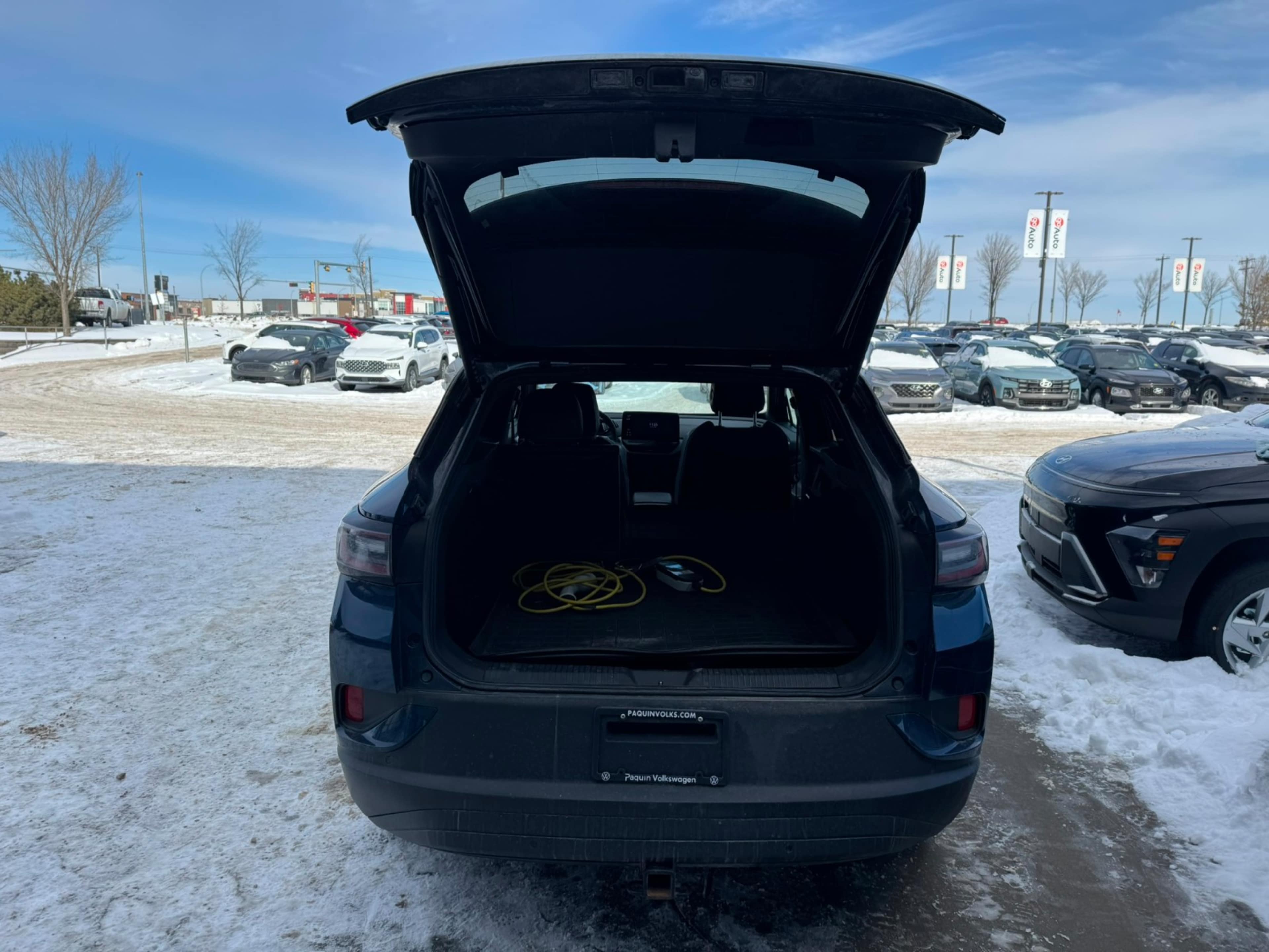 2023 Volkswagen ID.4 photo 4