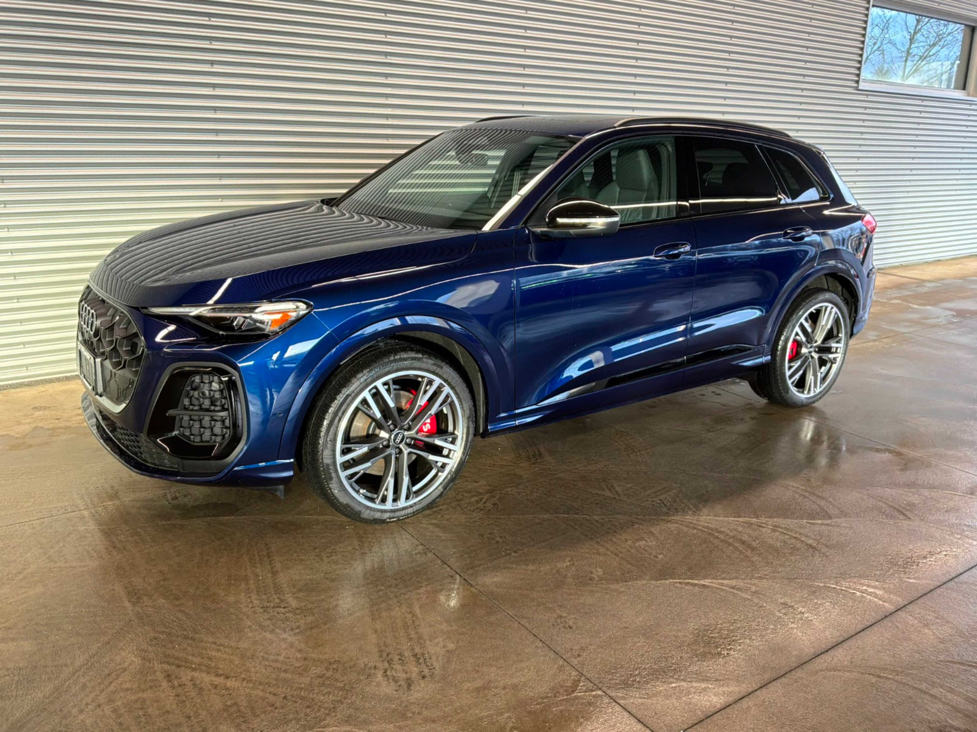 Voxcar AUDI SQ5 SUV in , VICTORIA