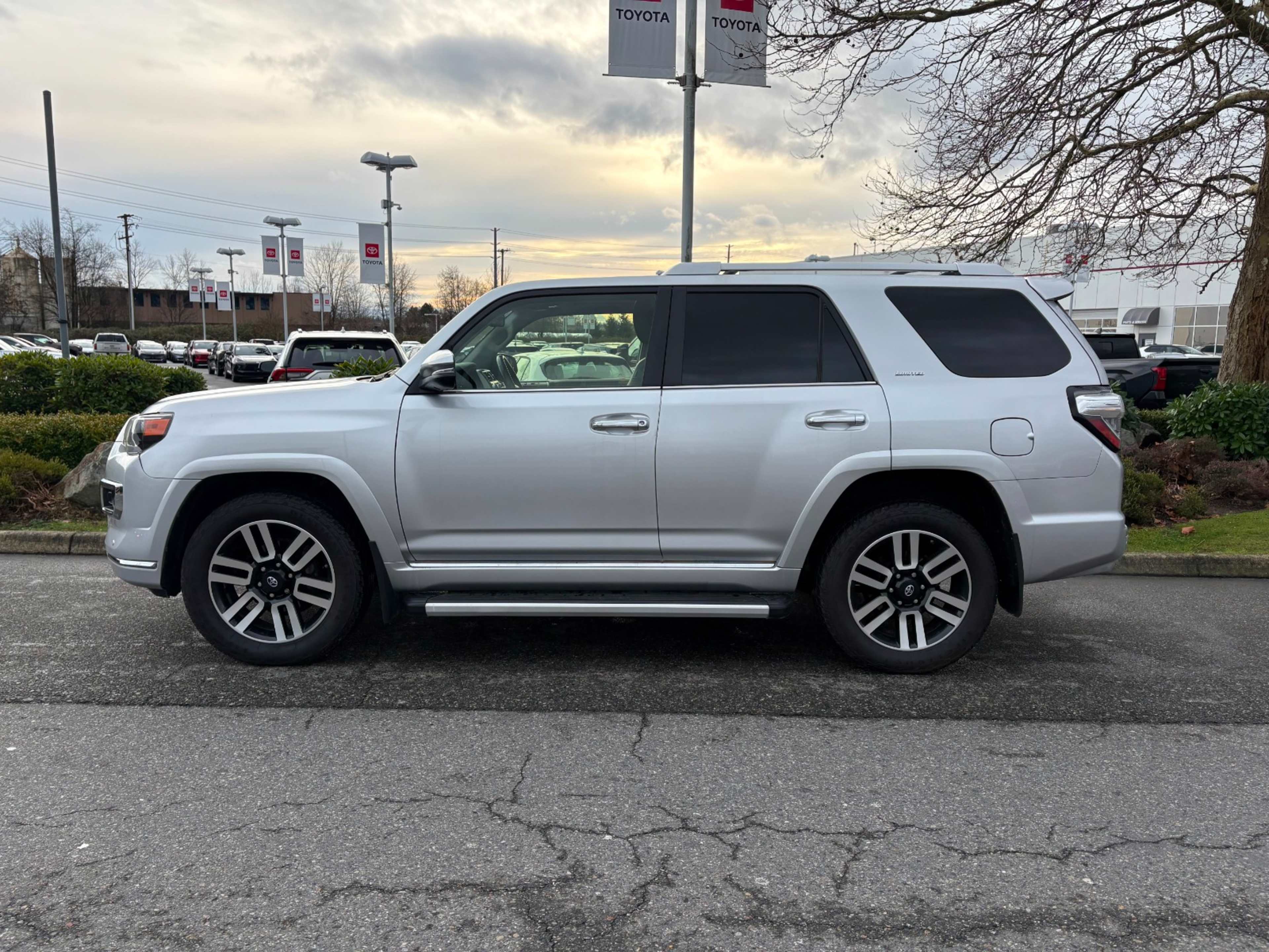 2018 Toyota 4Runner SR5 Premium Limited TRD Pro photo 3