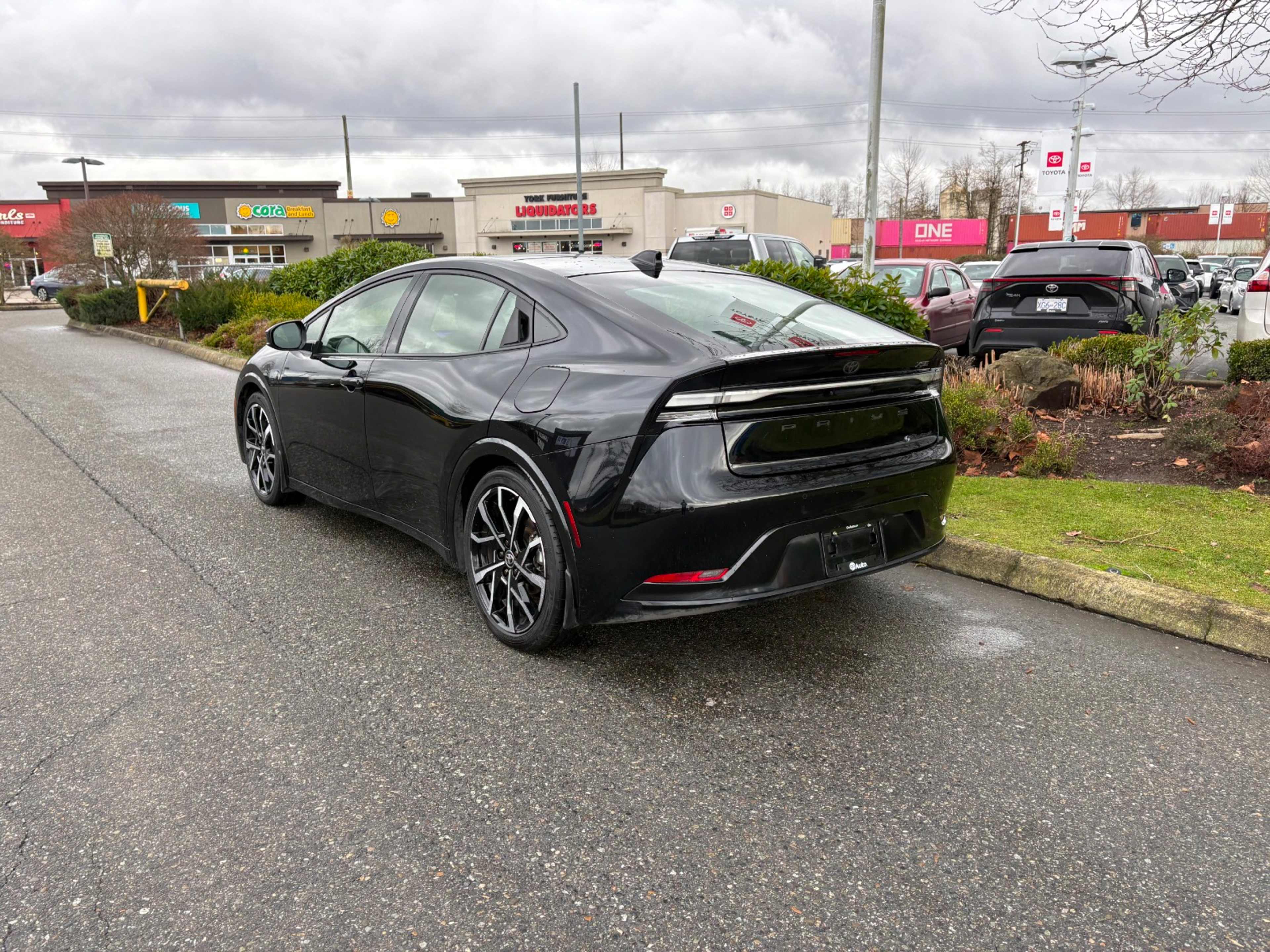 2024 Toyota Prius Prime photo 4