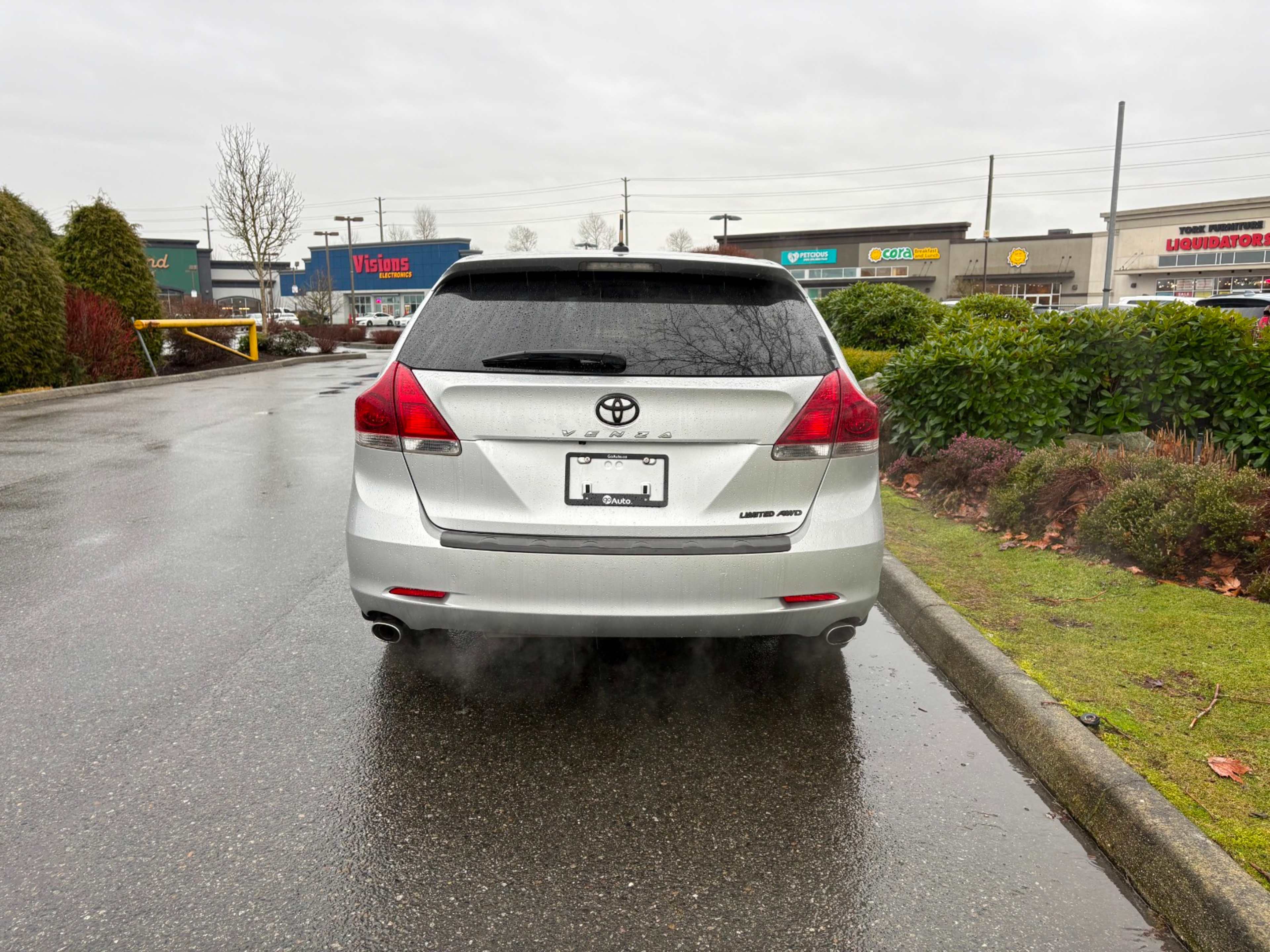 2014 Toyota Venza Limited photo 2
