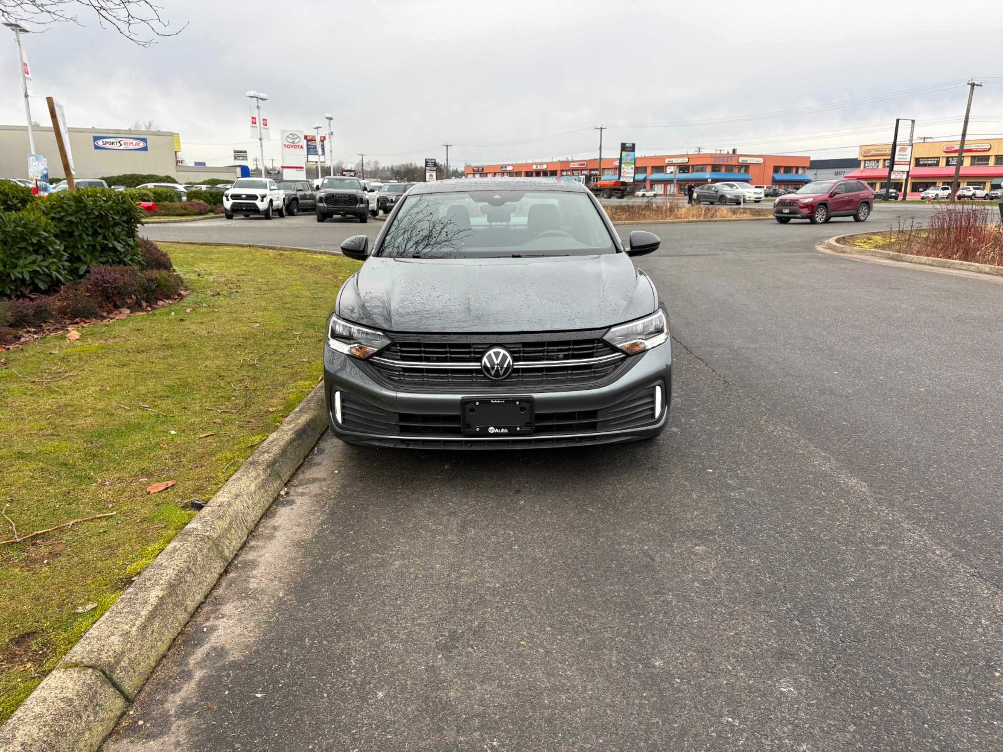 2023 Volkswagen Jetta Comfortline Sport photo 2