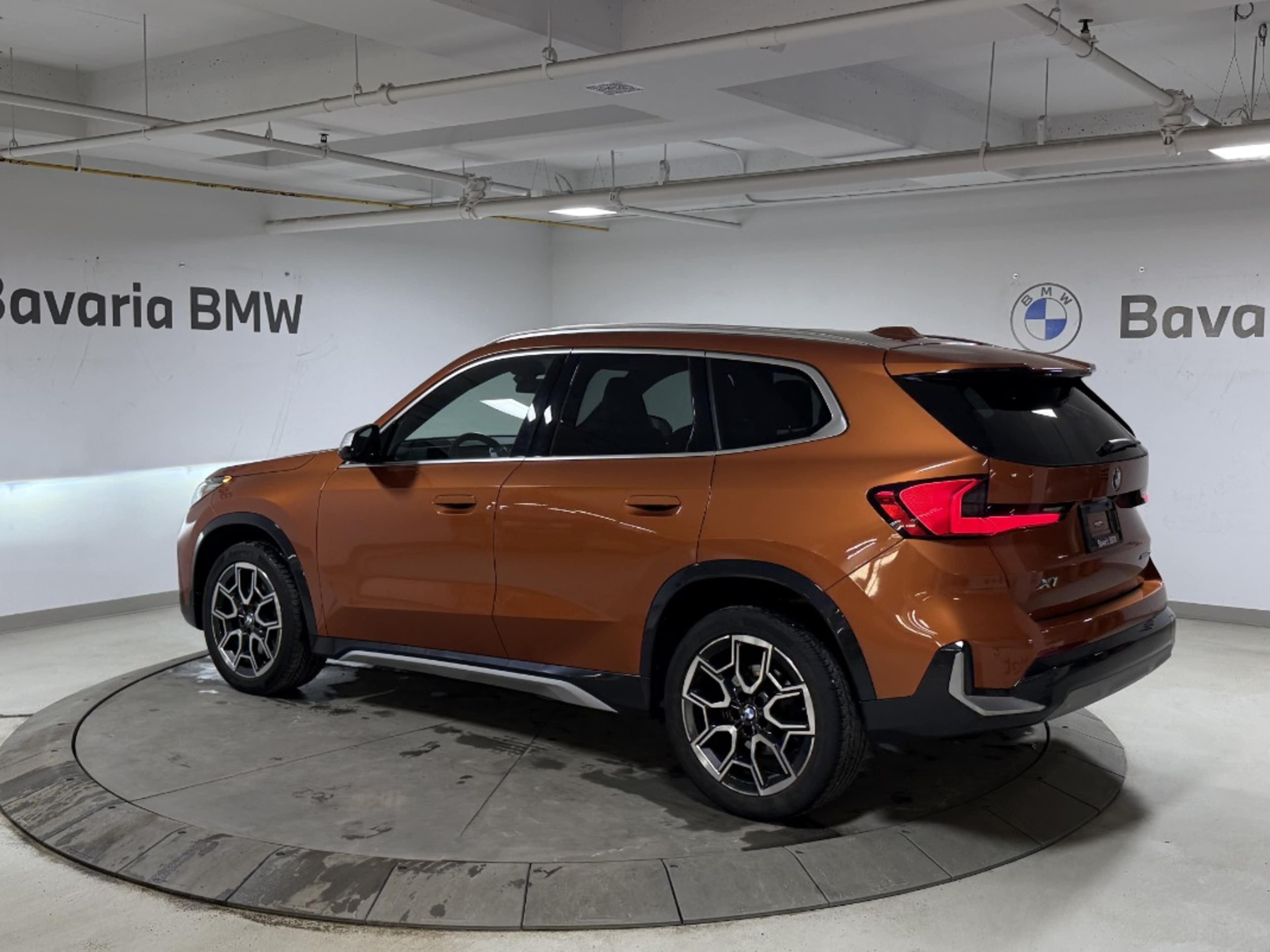 2023 Bmw X1 XDrive28i photo 2
