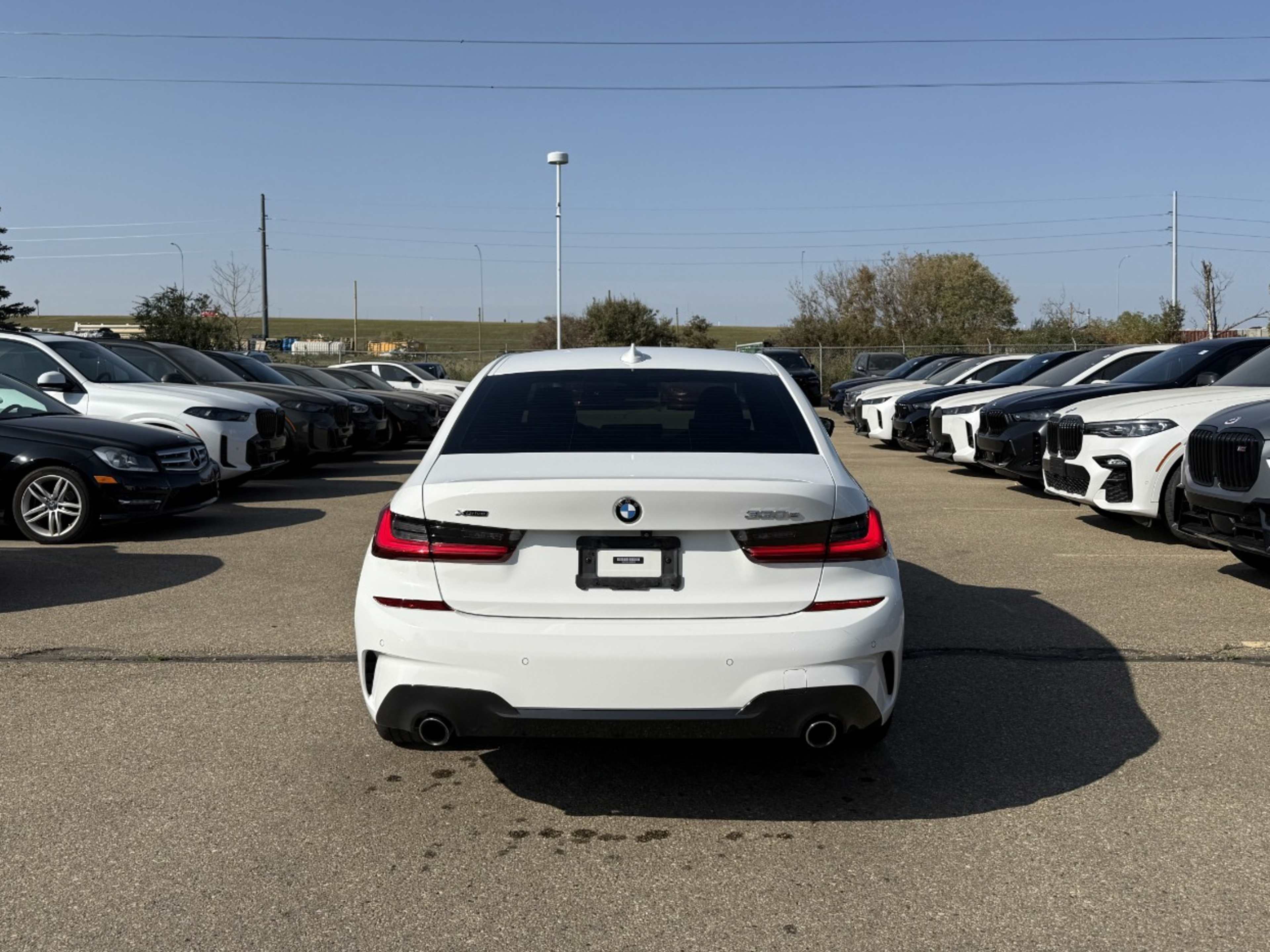 2021 Bmw 330e 330xe photo 4