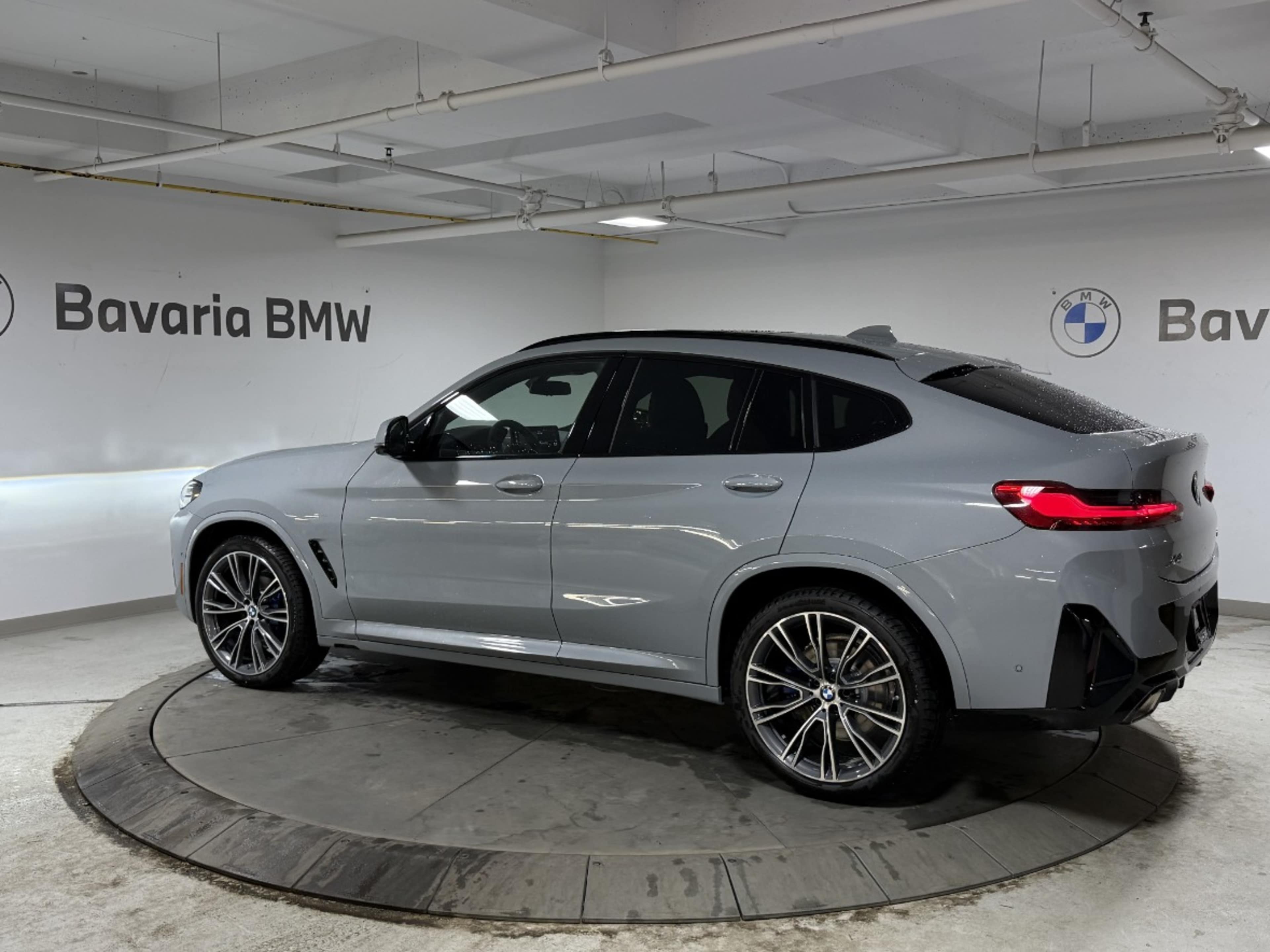 2025 Bmw X4 xDrive30i photo 3