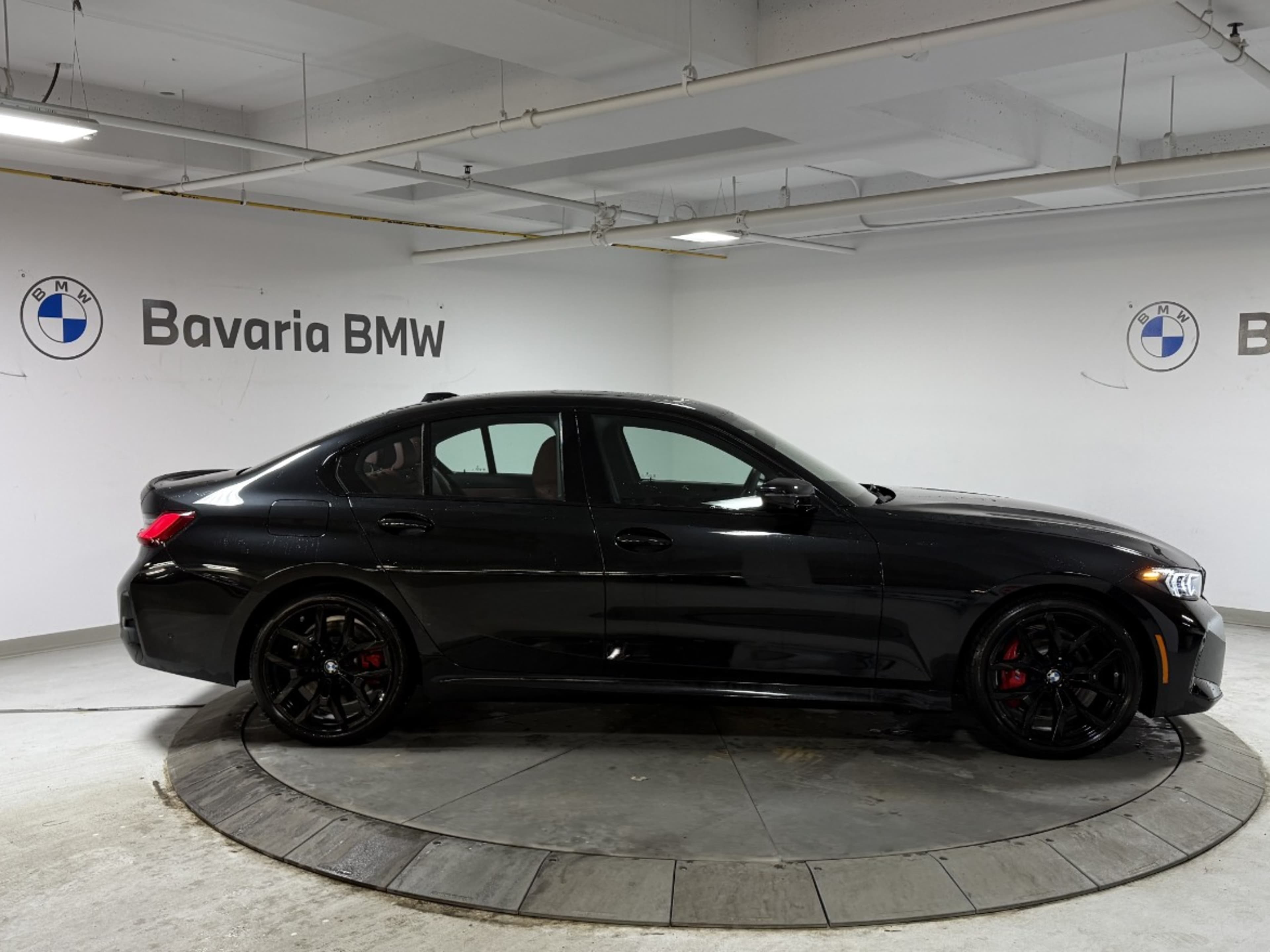 2026 Bmw 330i xDrive photo 3