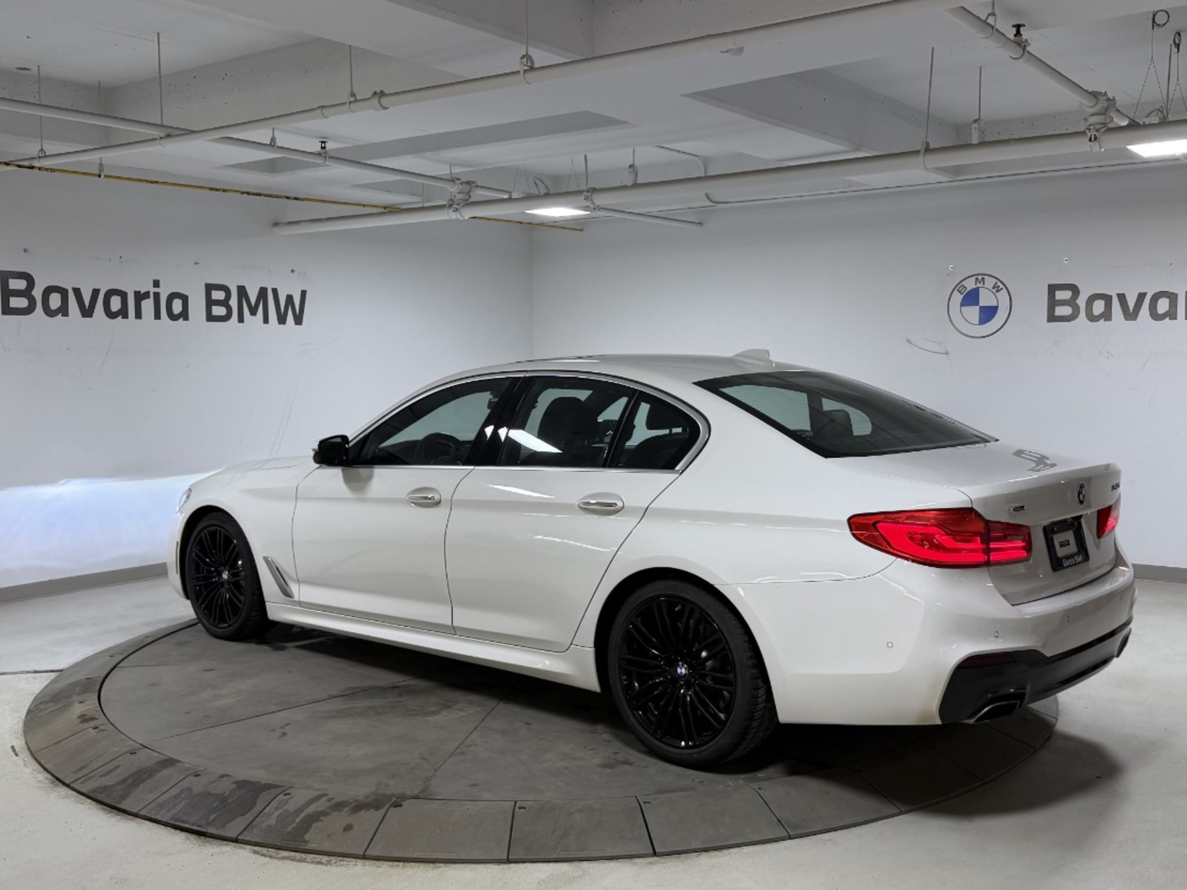 2017 Bmw 540i xDrive photo 3