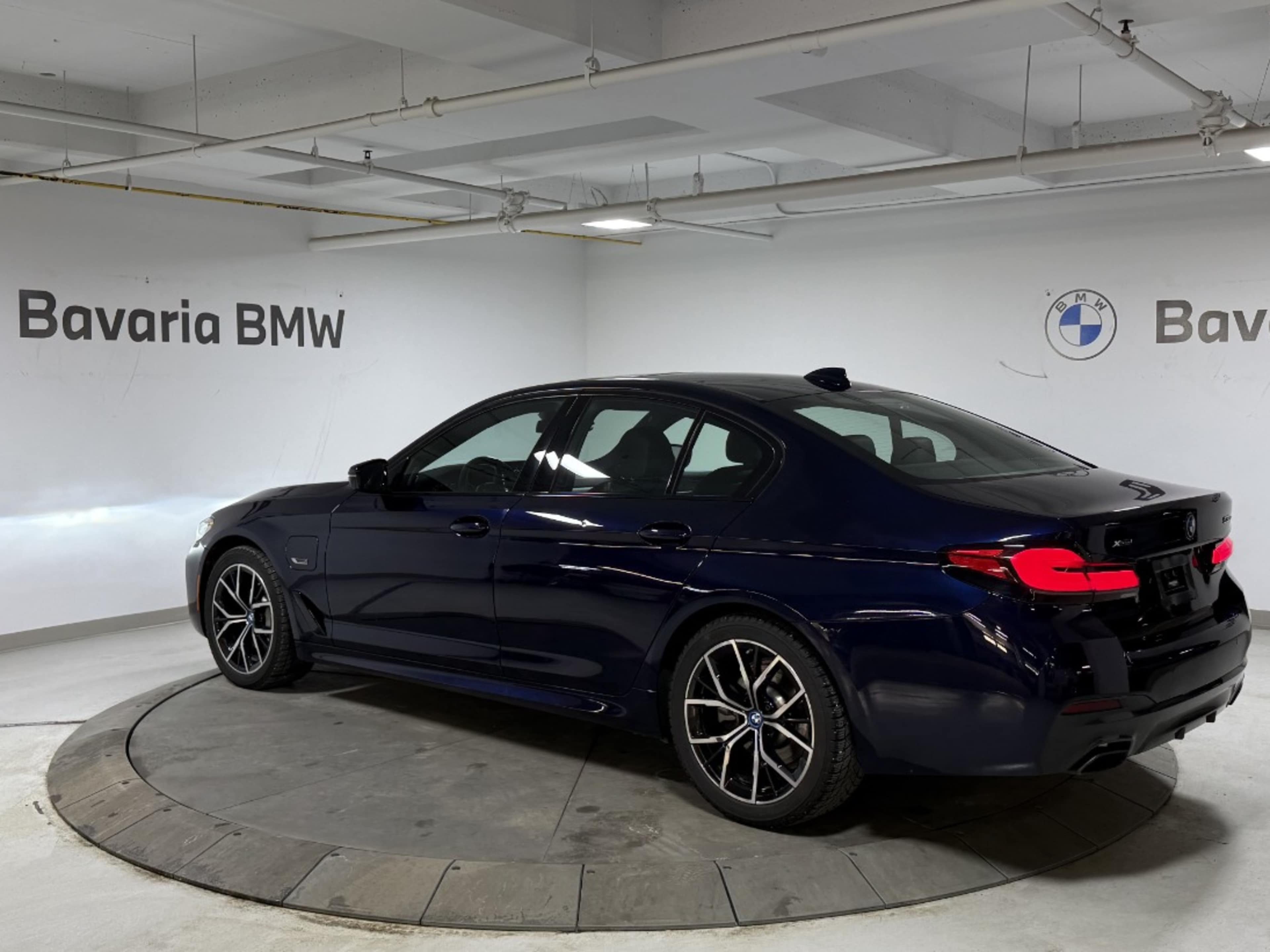 2022 Bmw 530e photo 3