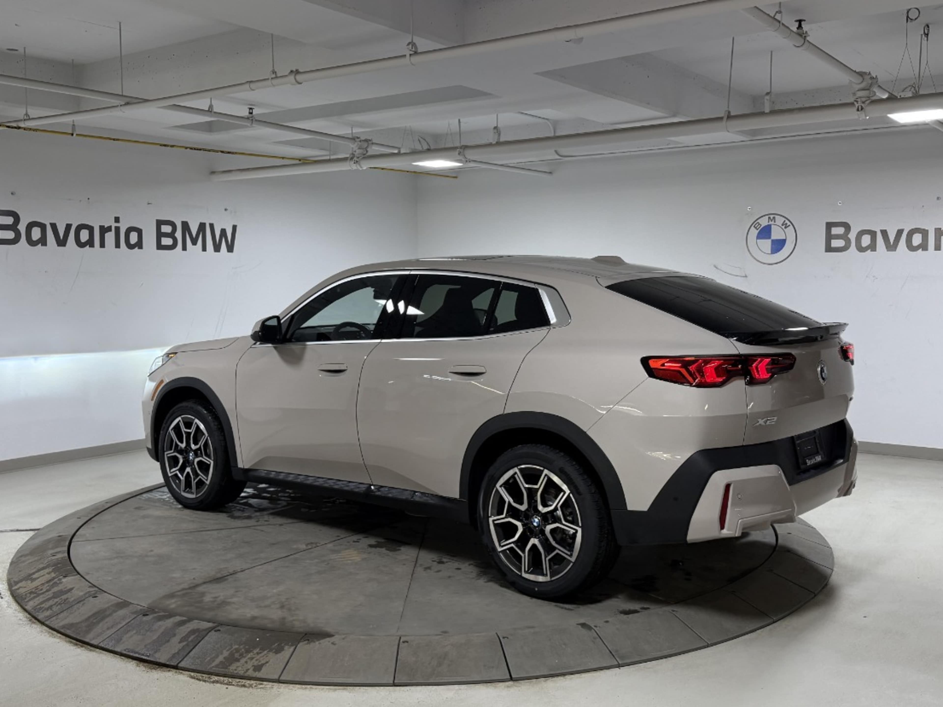 2026 Bmw X2 xDrive28i photo 2