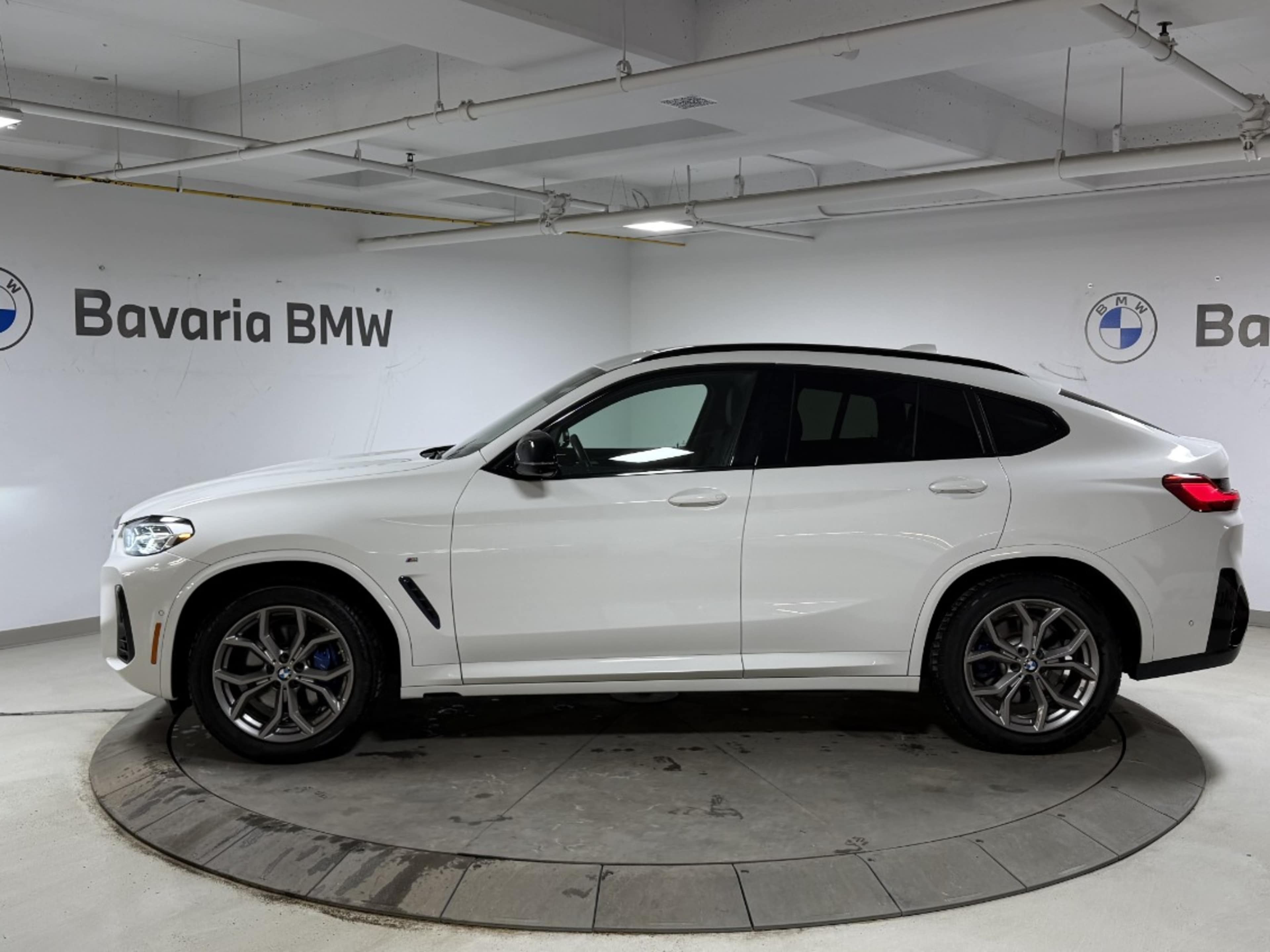 2022 Bmw X4 M40i photo 2