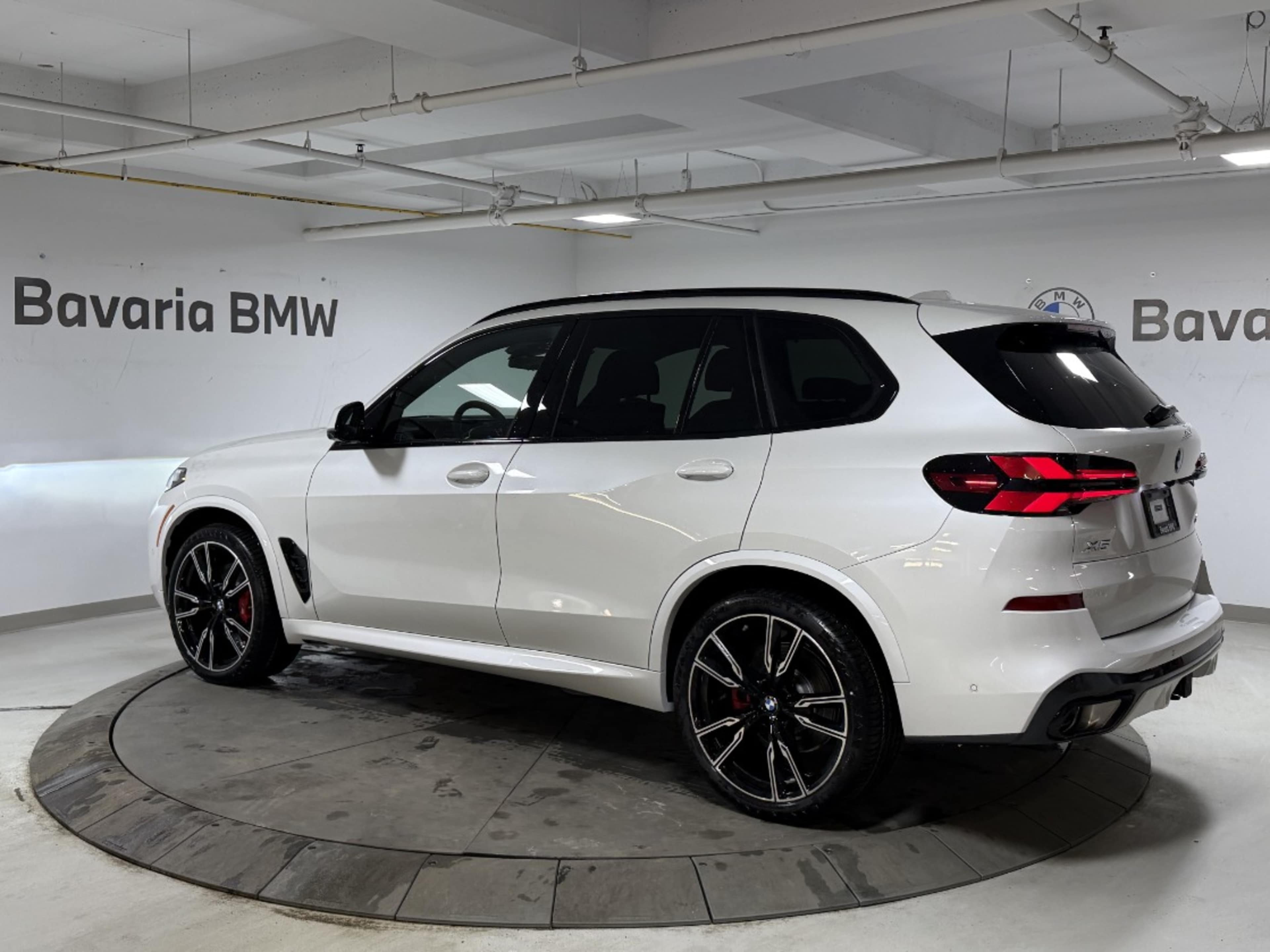 2026 Bmw X5 xDrive40i photo 3