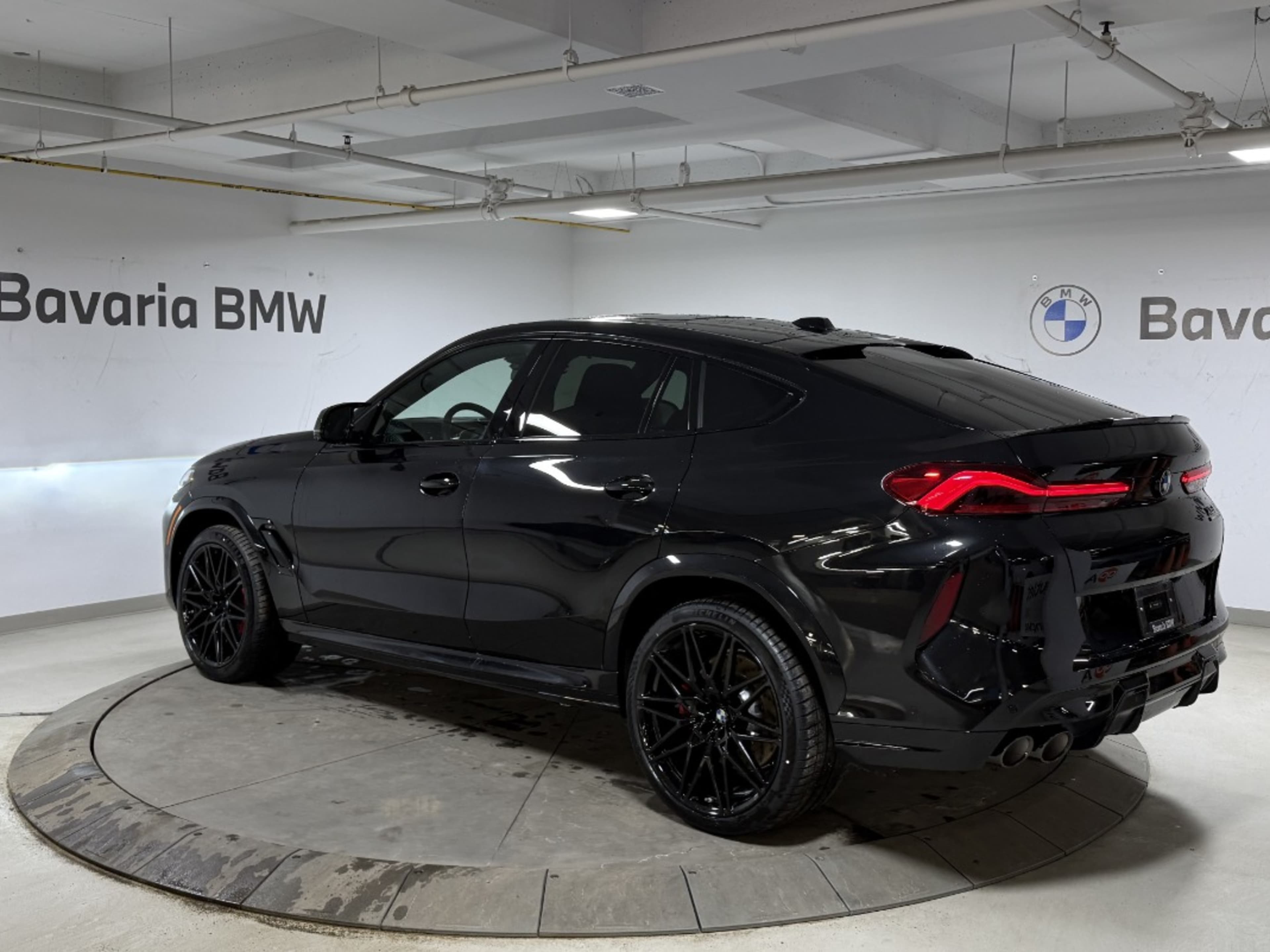 2026 Bmw X6 photo 3