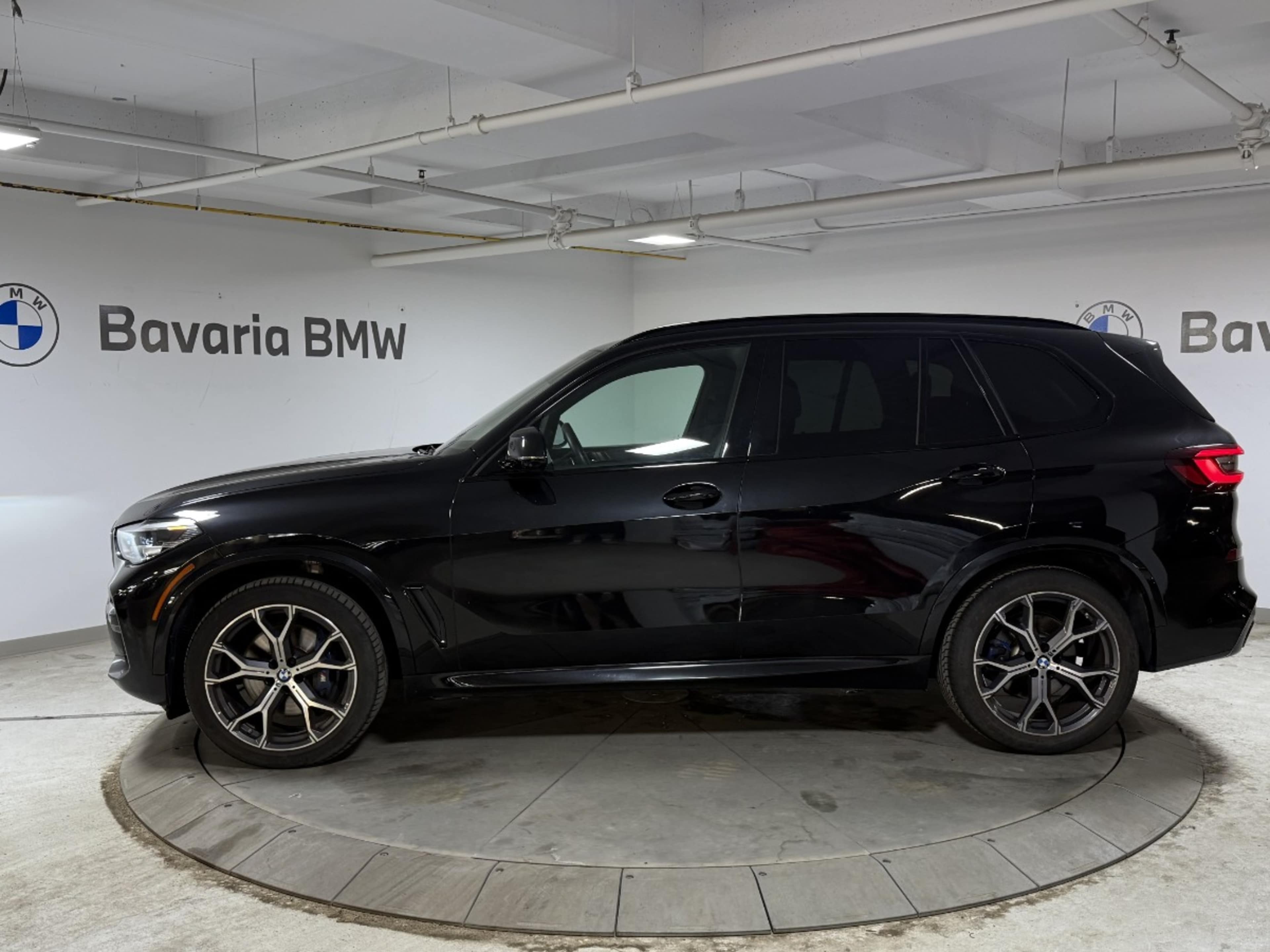 2022 Bmw X5 xDrive40i photo 2
