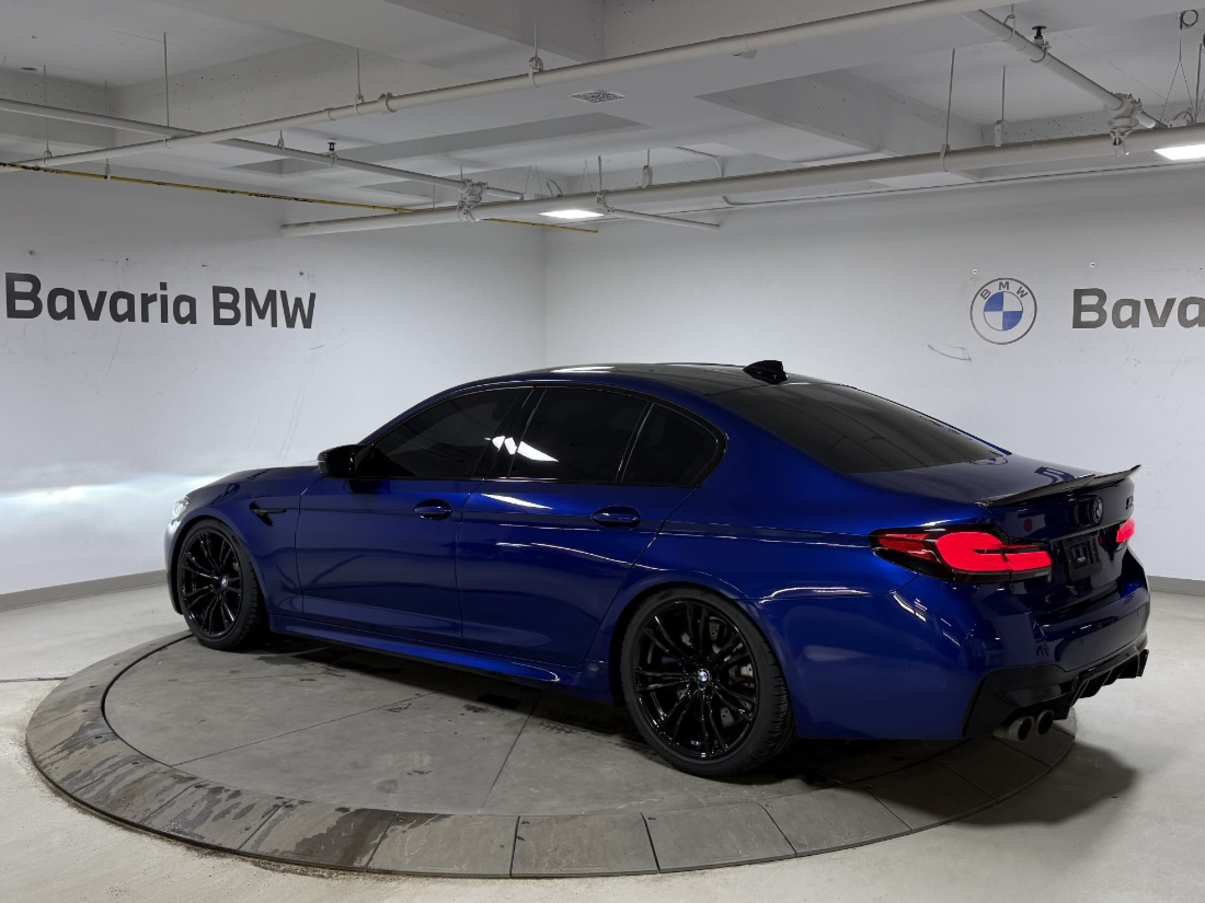 2023 Bmw M5 5 Sedan photo 3