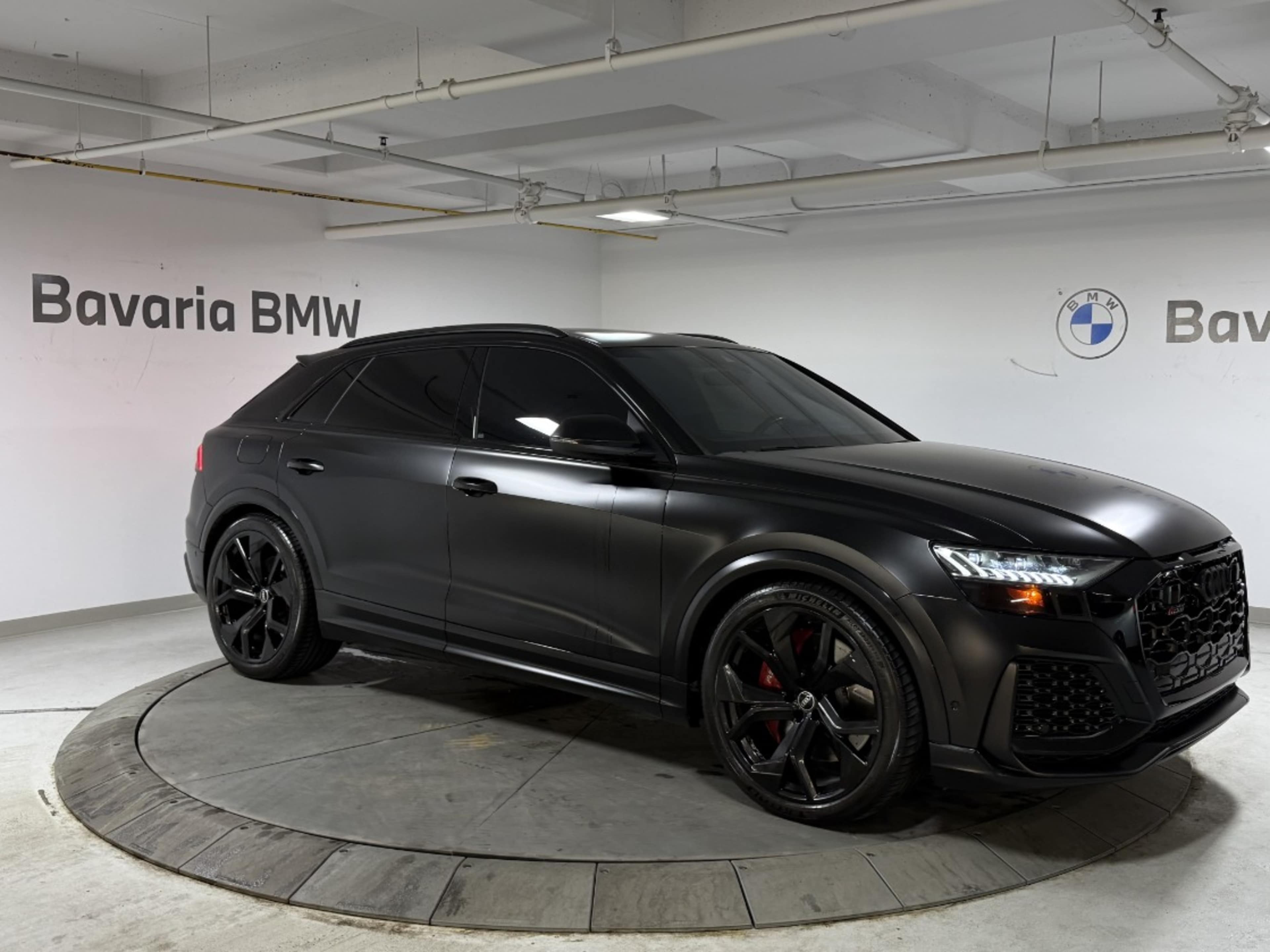 2021 Audi RS Q8 photo 2