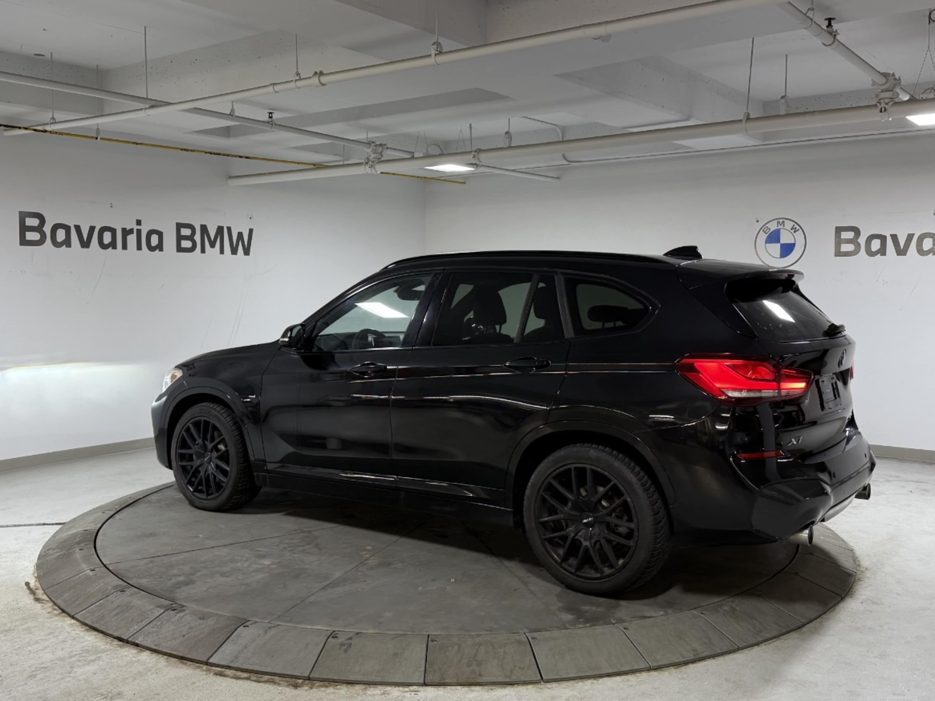 2020 Bmw X1 XDrive28i photo 3
