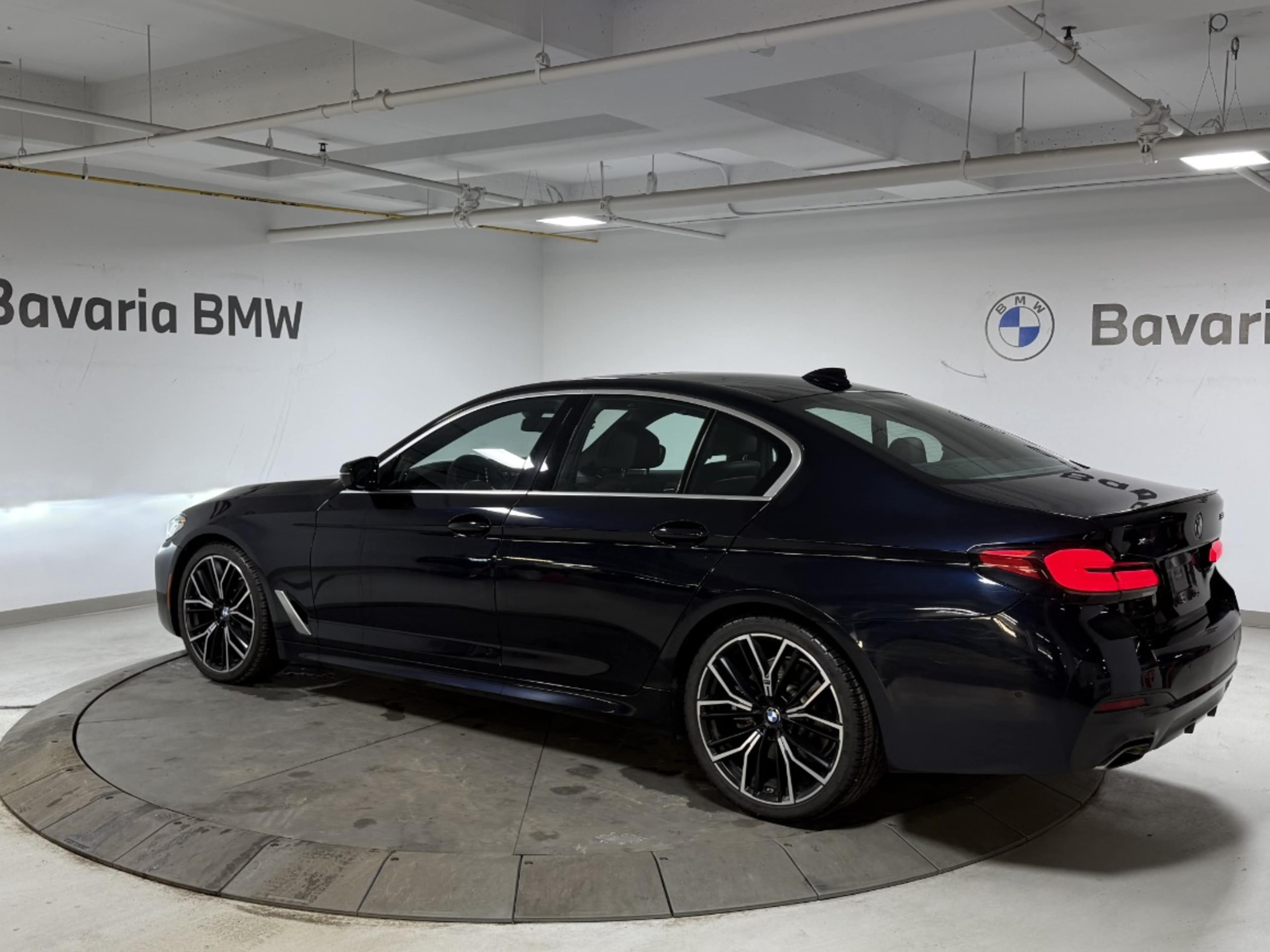 2021 Bmw 540i xDrive photo 3