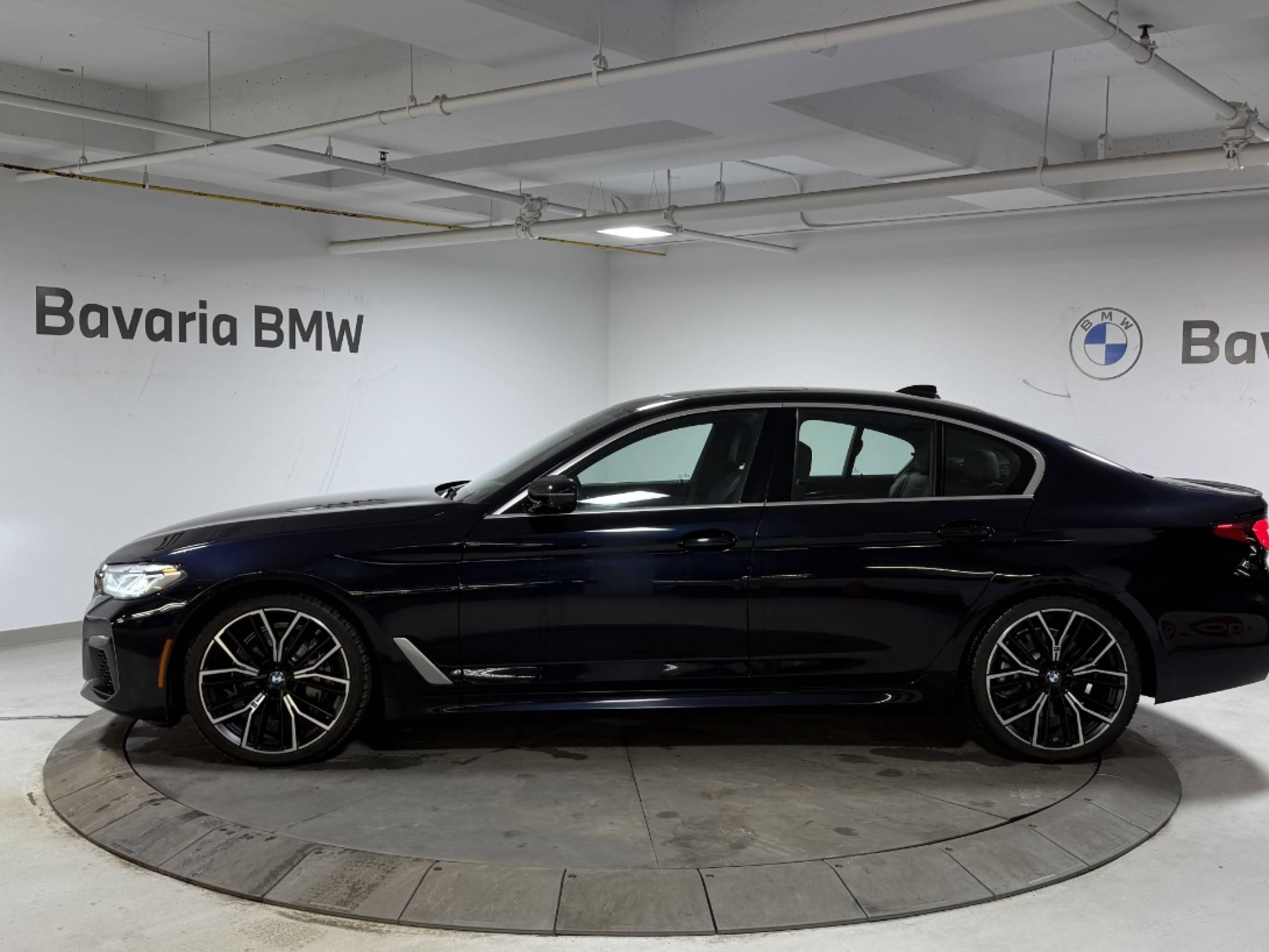 2021 Bmw 540i xDrive photo 2