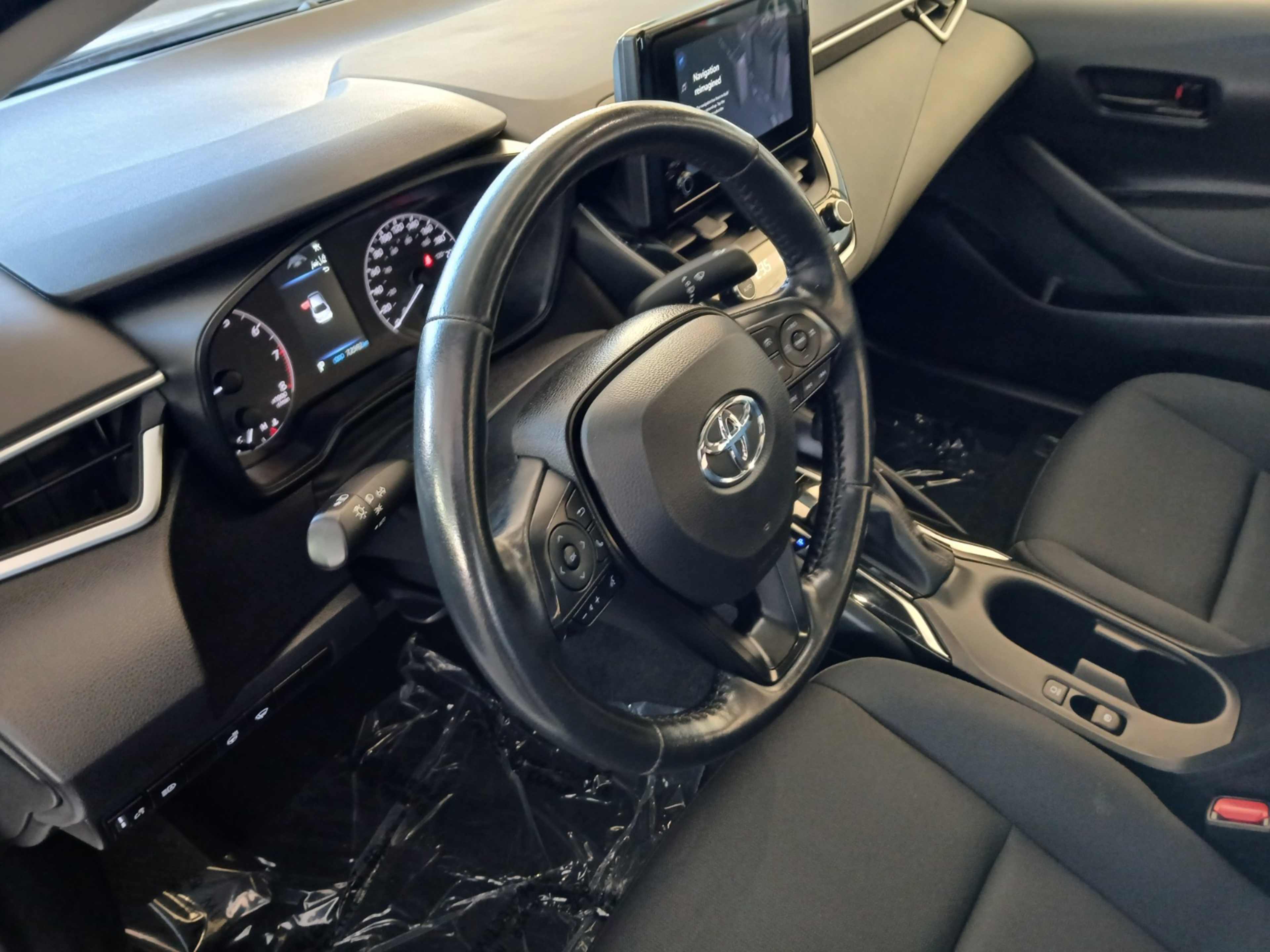 2024 Toyota Corolla LE photo 2